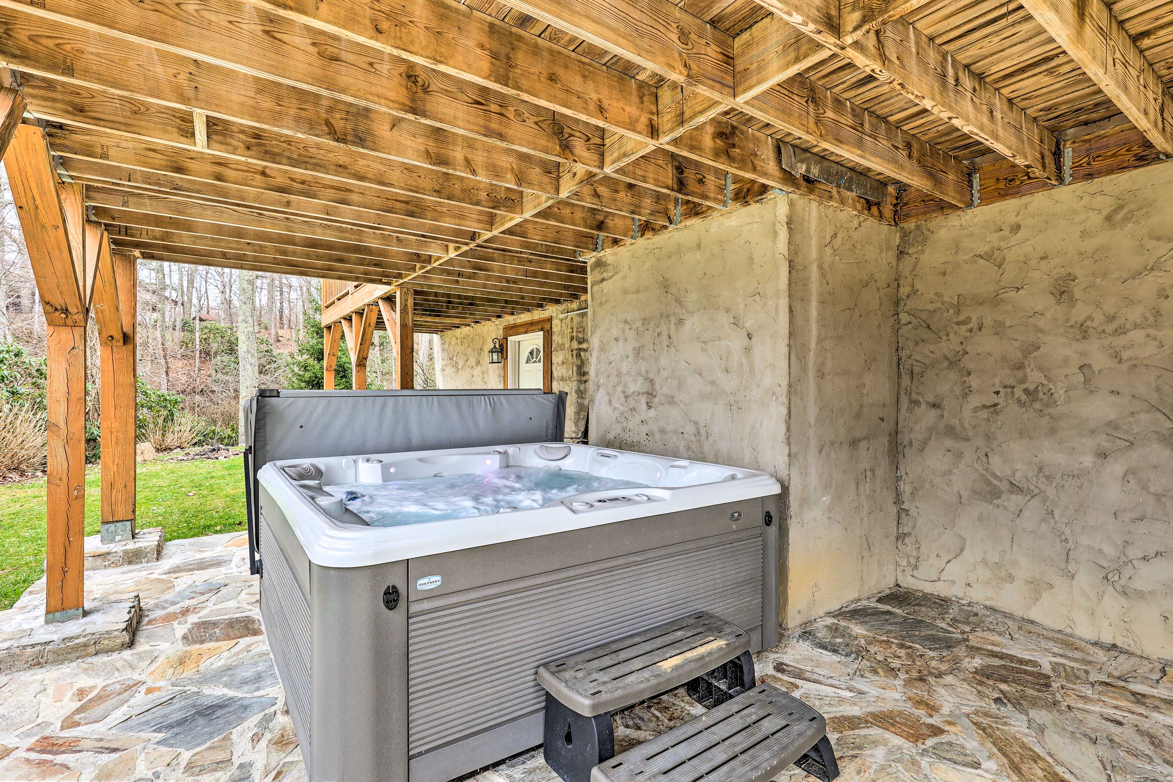 Private Hot Tub