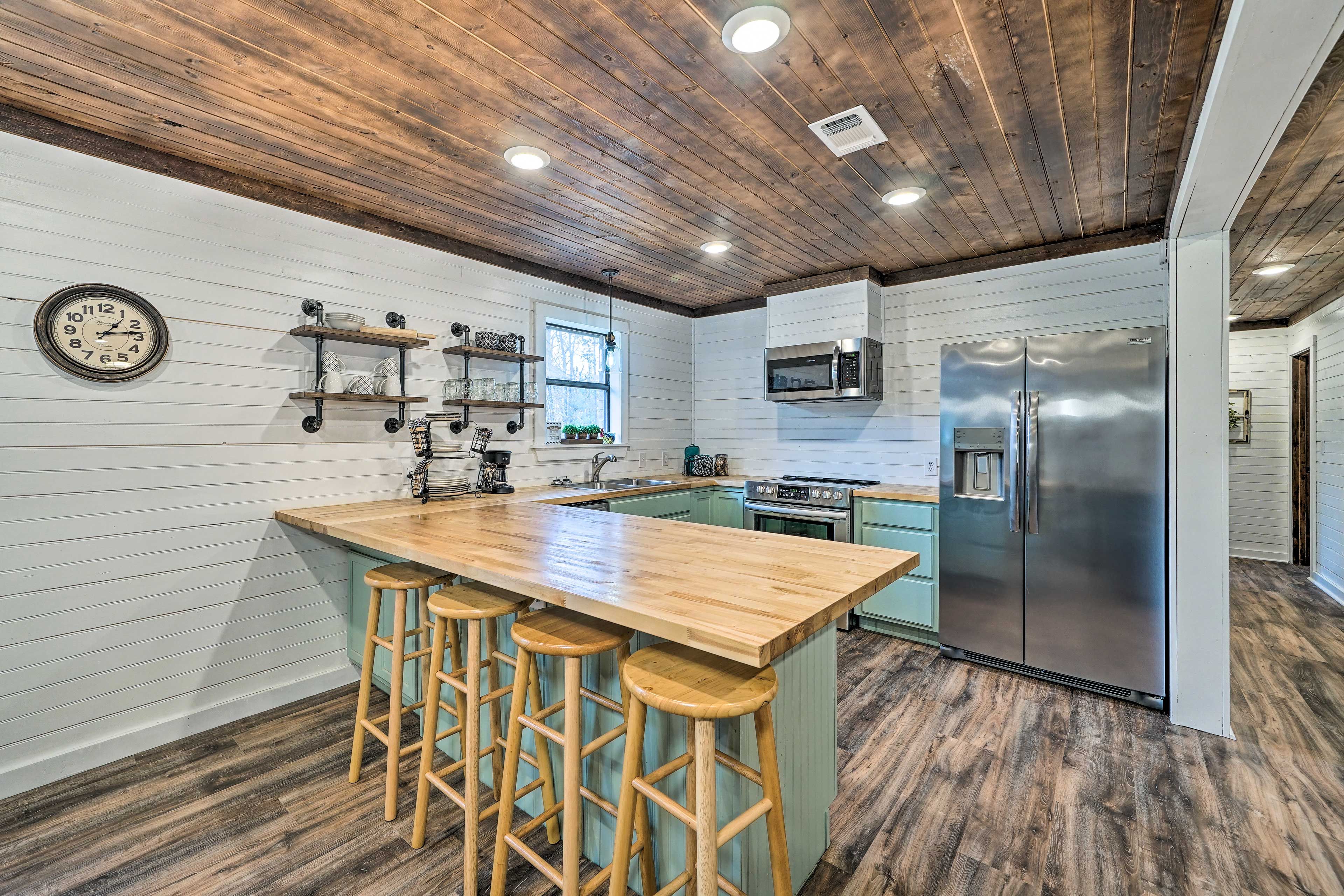 Kitchen | Fully Equipped | Cooking Basics