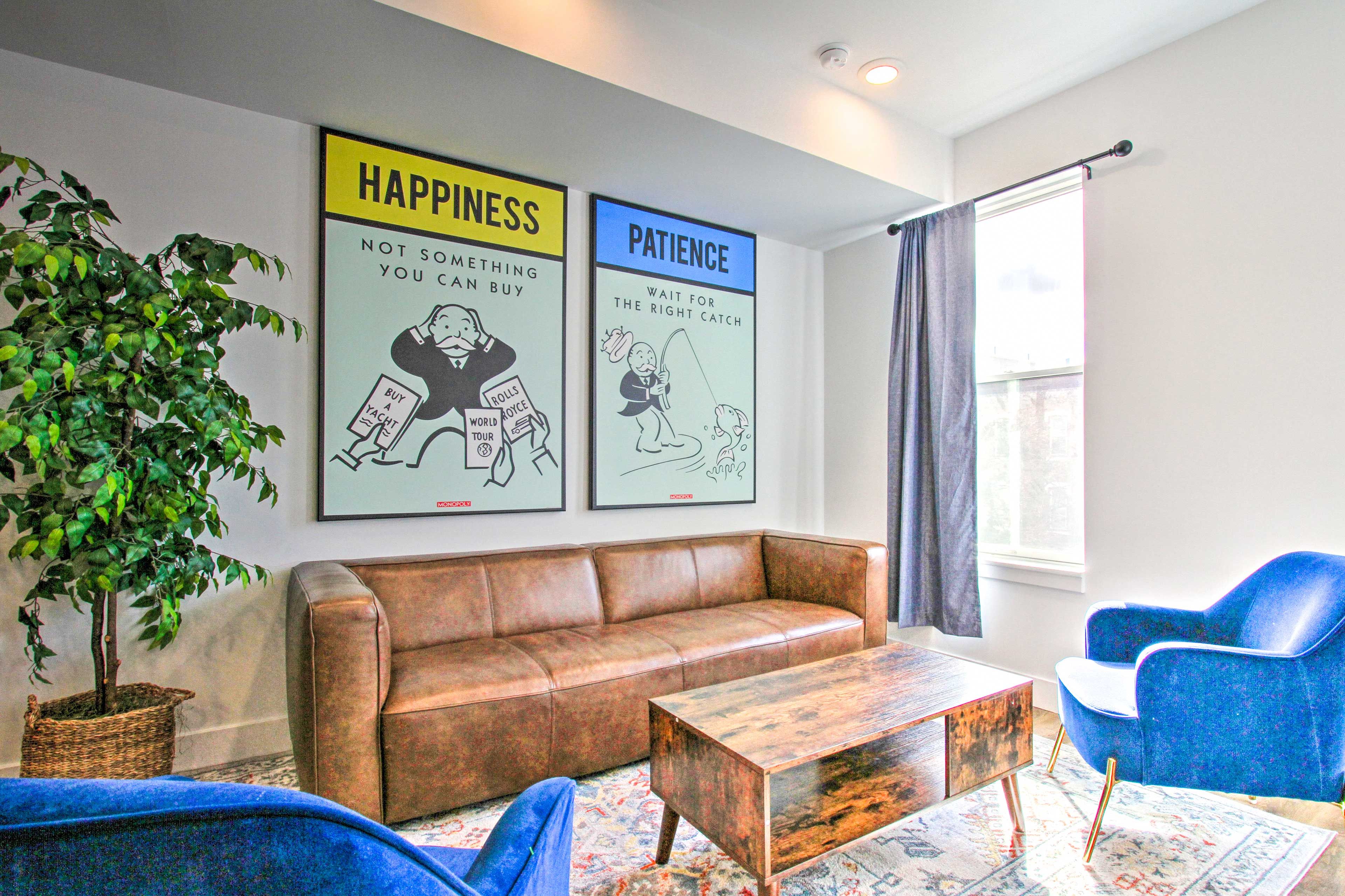 Living Room | Free WiFi