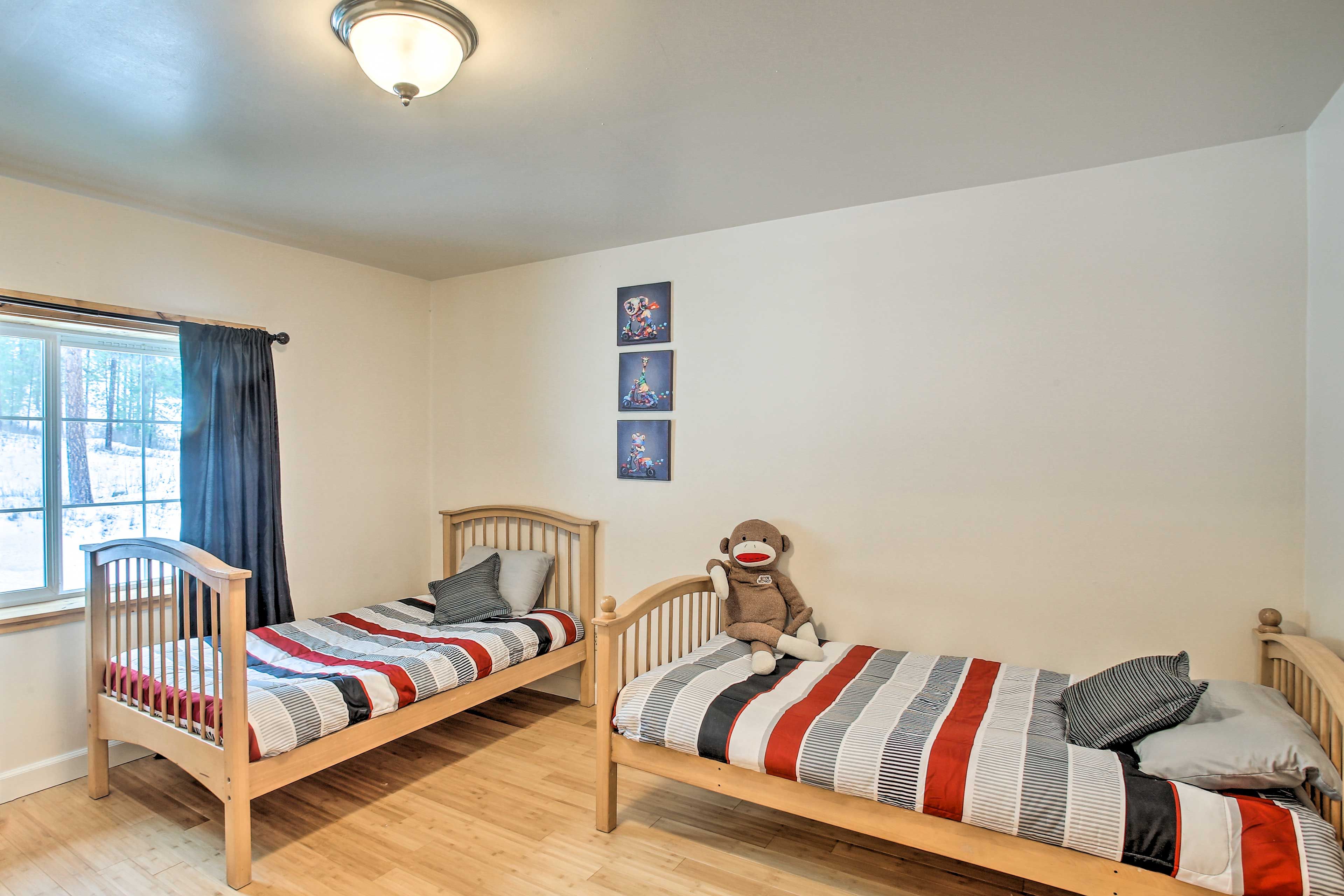 Bedroom 4 | 2 Twin Beds