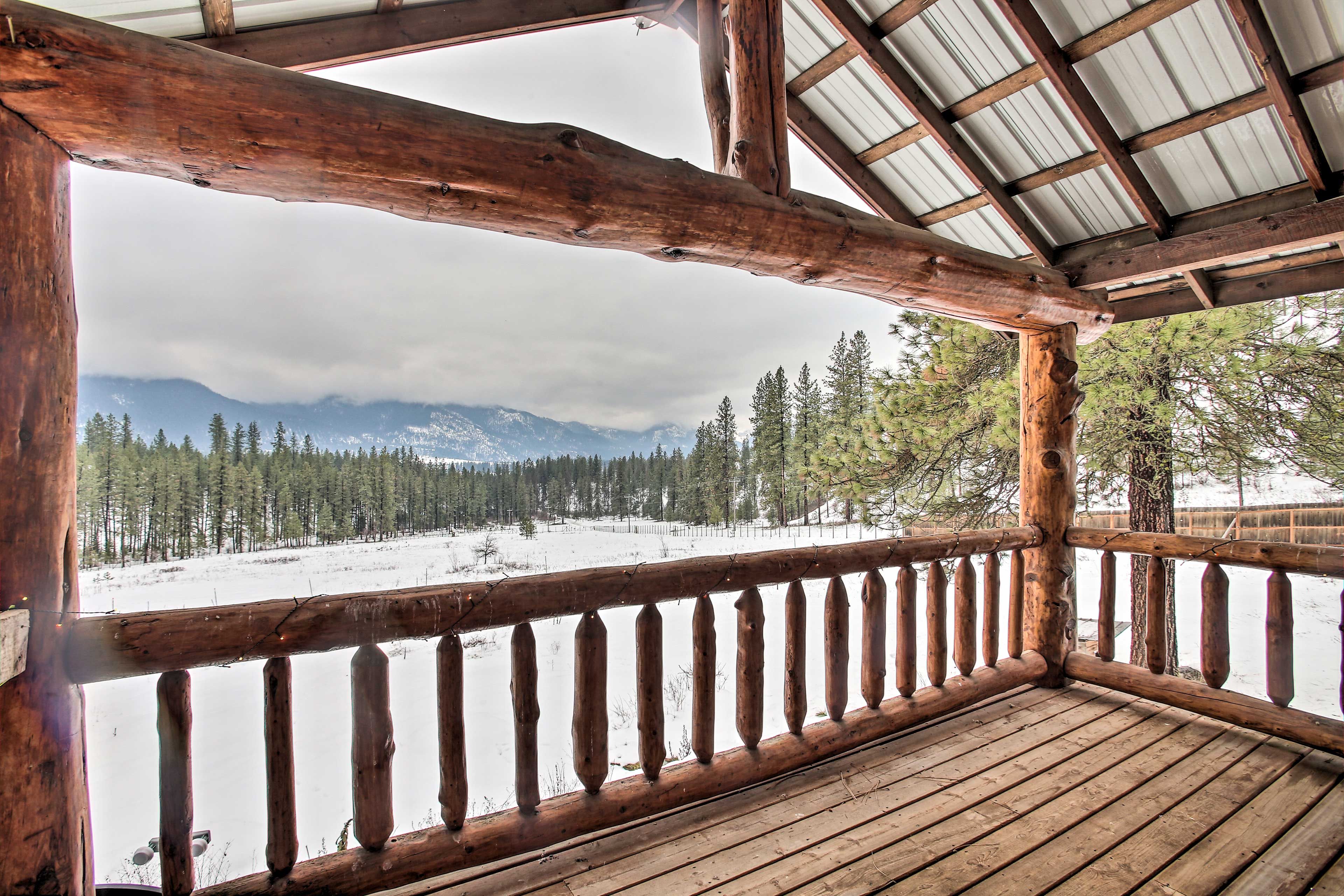 Private Deck | Columbia River Valley Mountain Views