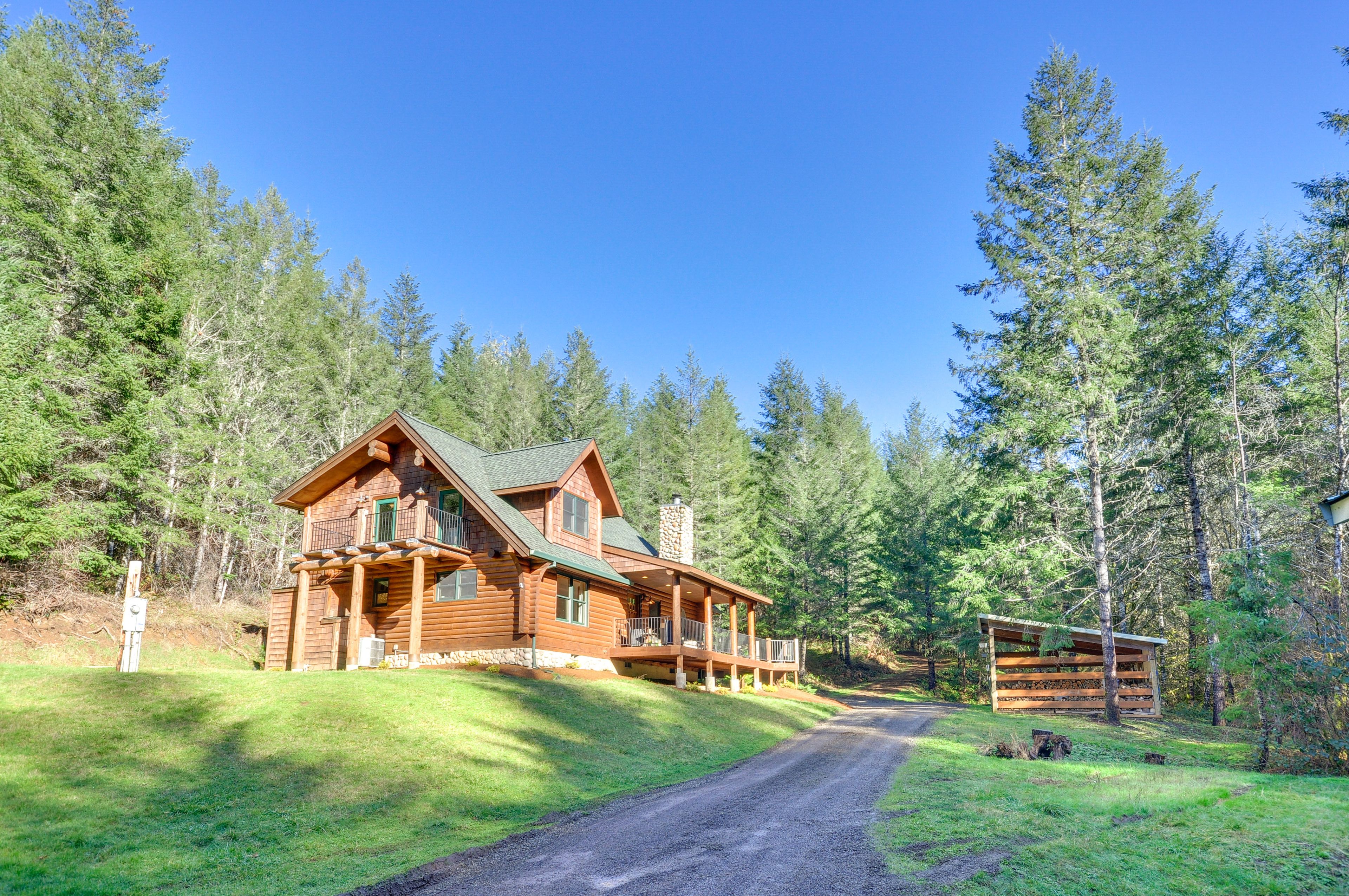 Cabin Exterior | Hiking Trails On-Site
