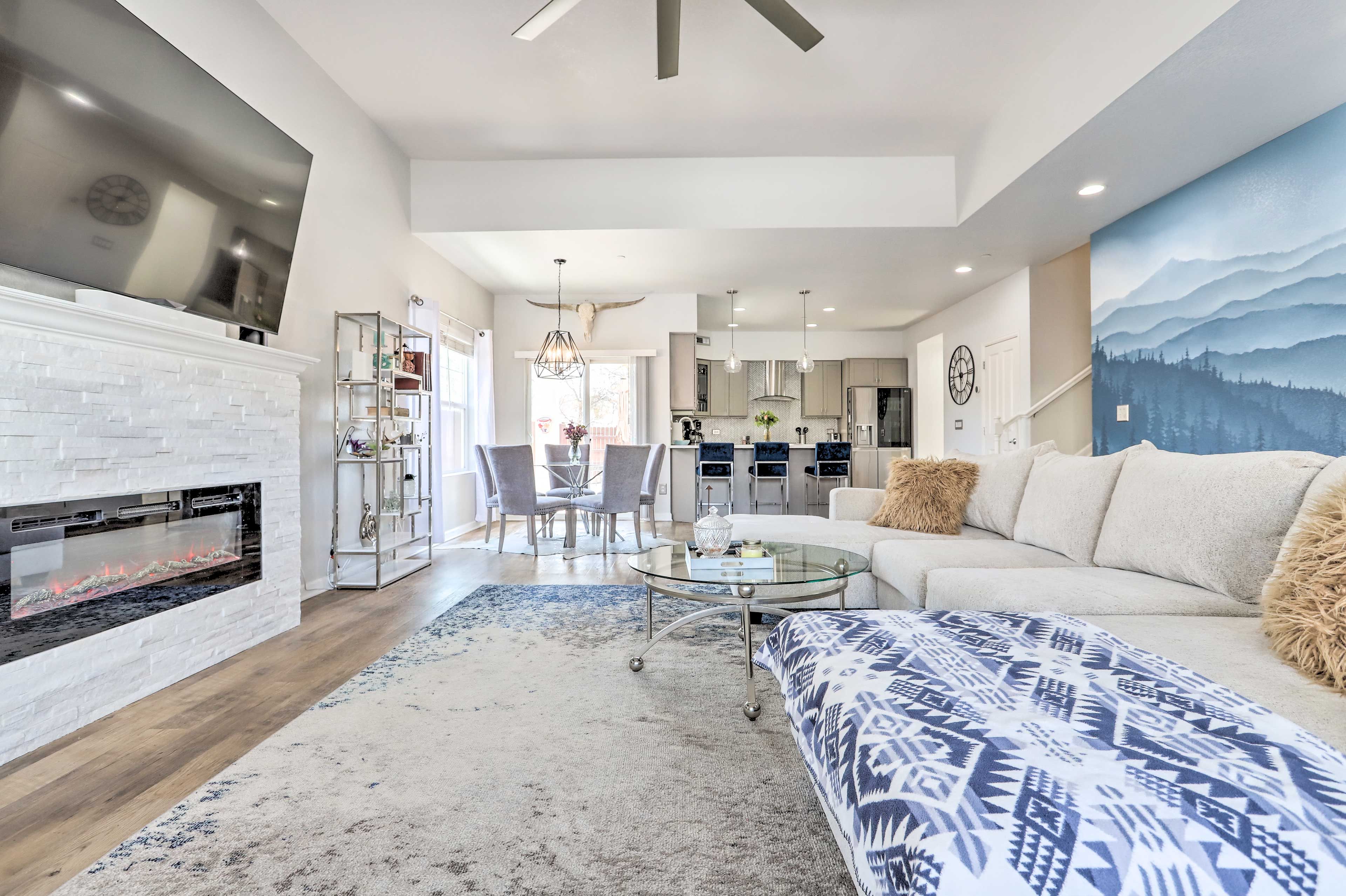 Living Room | Electric Fireplace | Smart TV