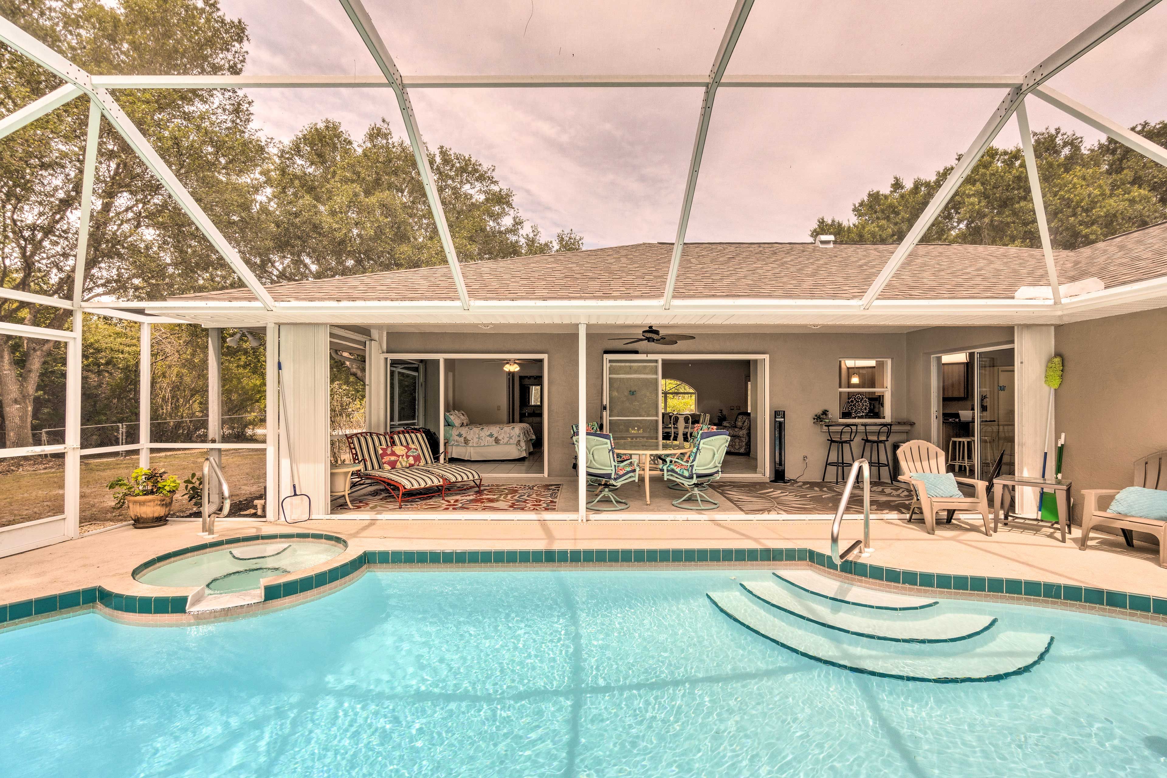 Englewood Vacation Rental | 3BR | 2BA | 1,575 Sq Ft | Step-Free Access
