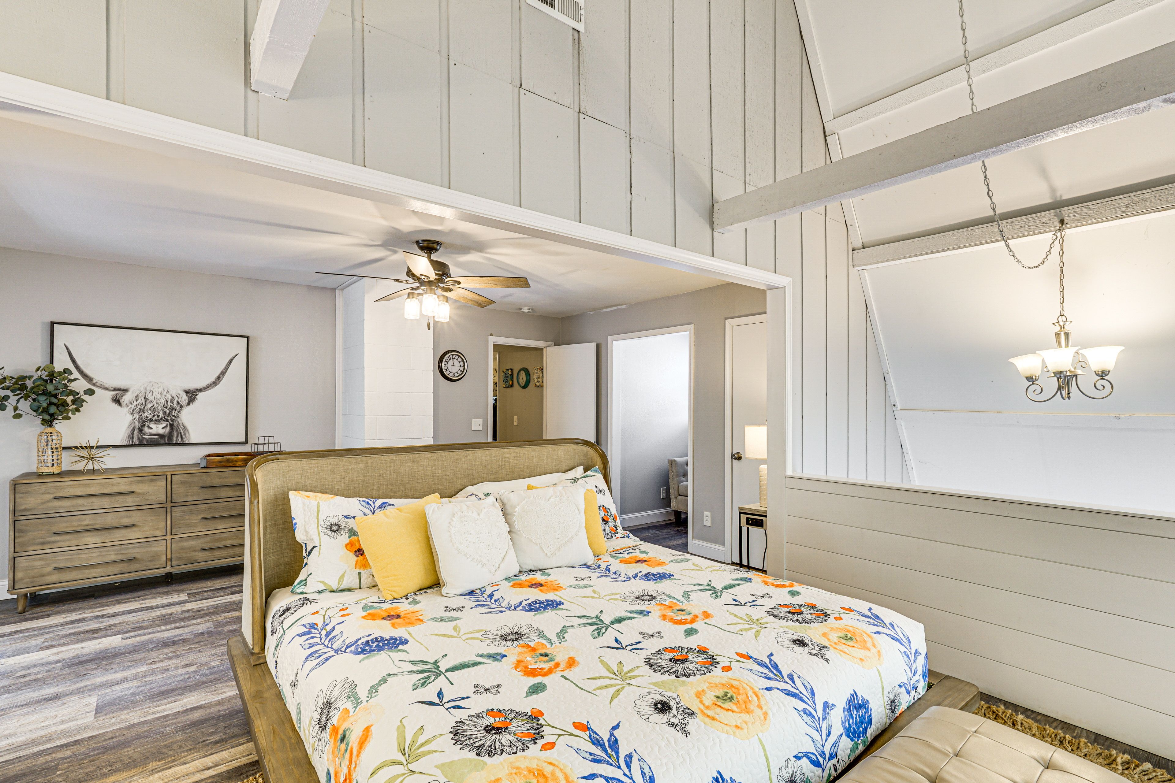 Bedroom 1 | King Bed | 2nd Floor