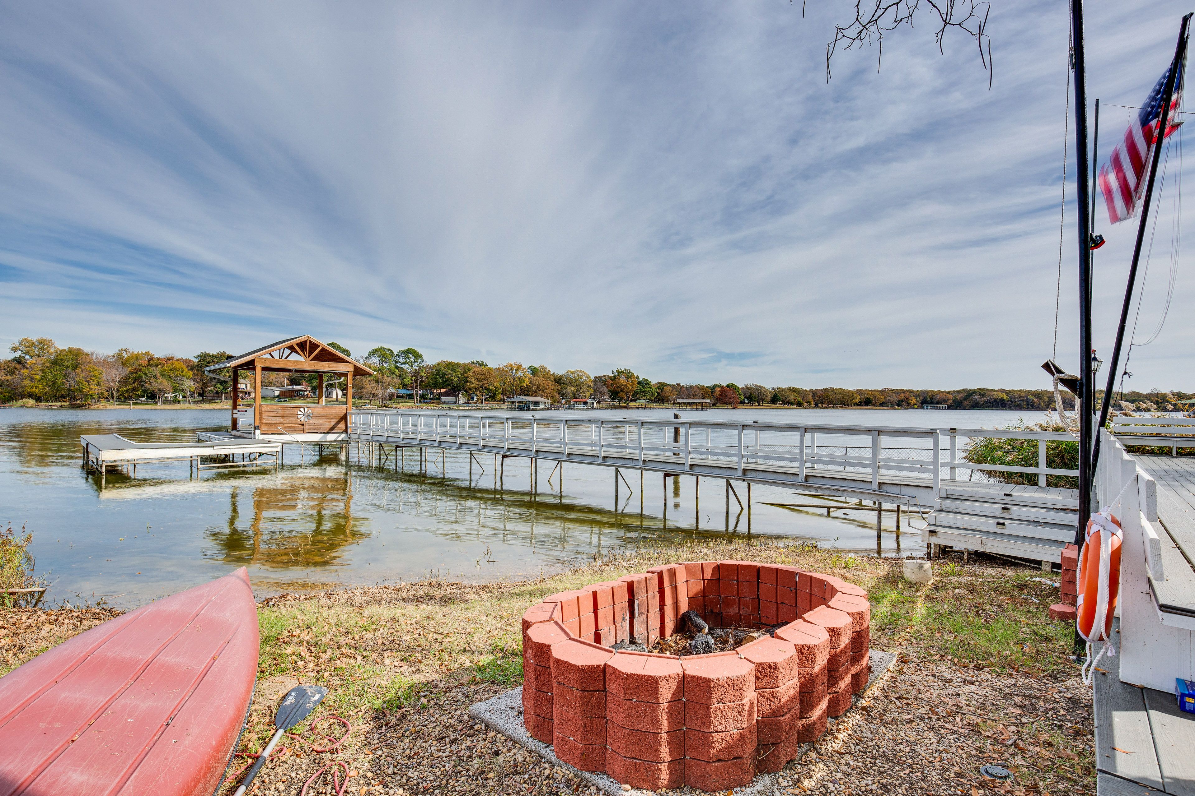Private Dock | Lake Tawakoni Access