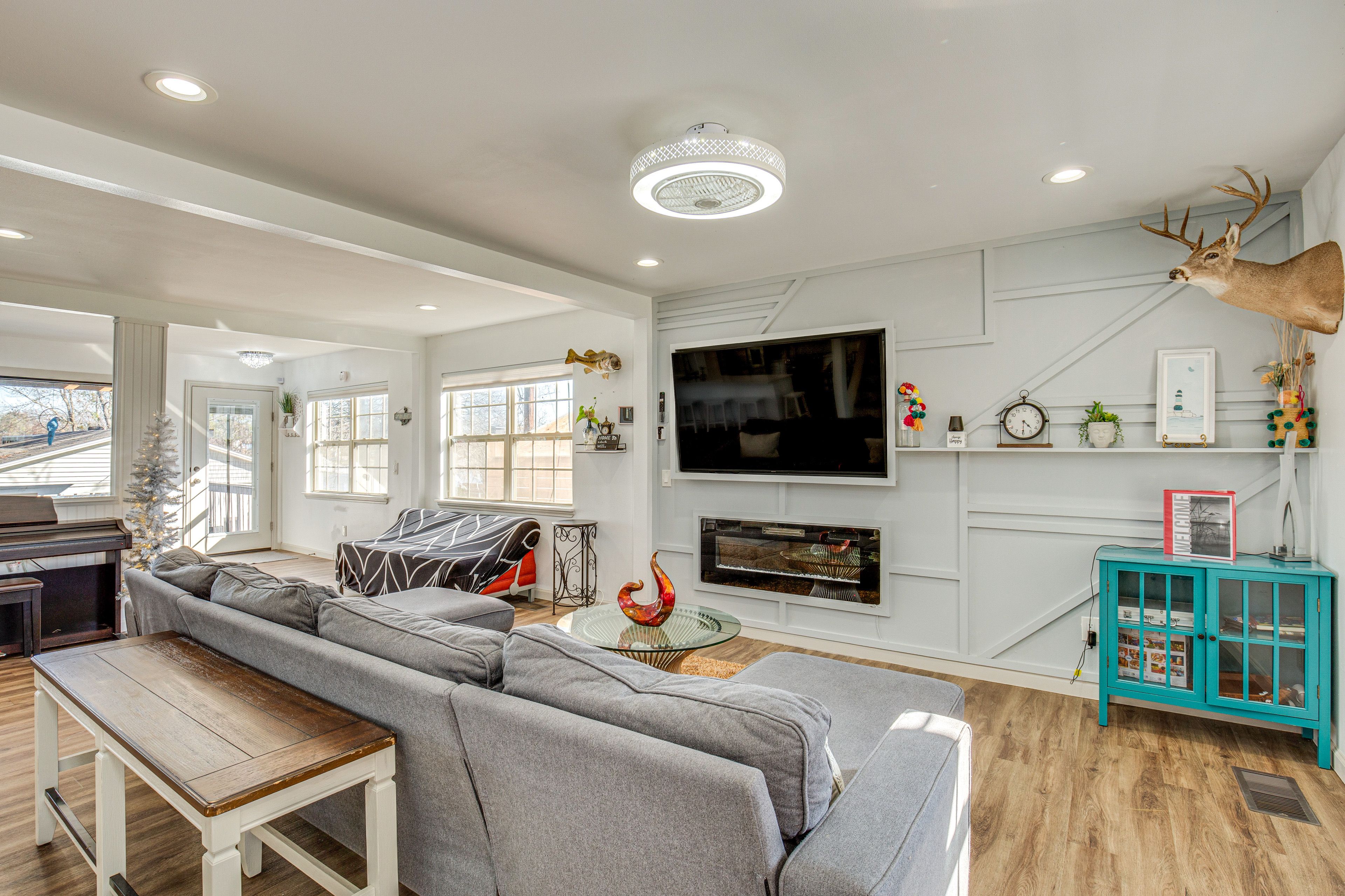 Living Room | Free WiFi | Electric Fireplace | Central A/C & Heat | 75" Smart TV