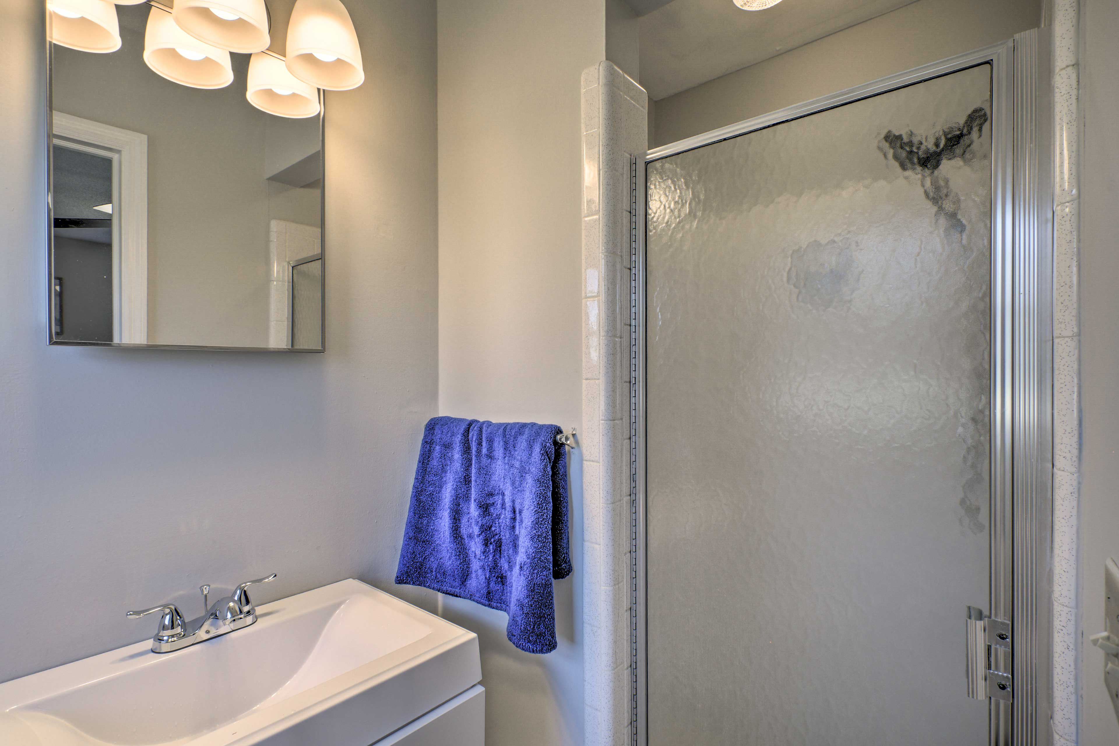 Full Bathroom
