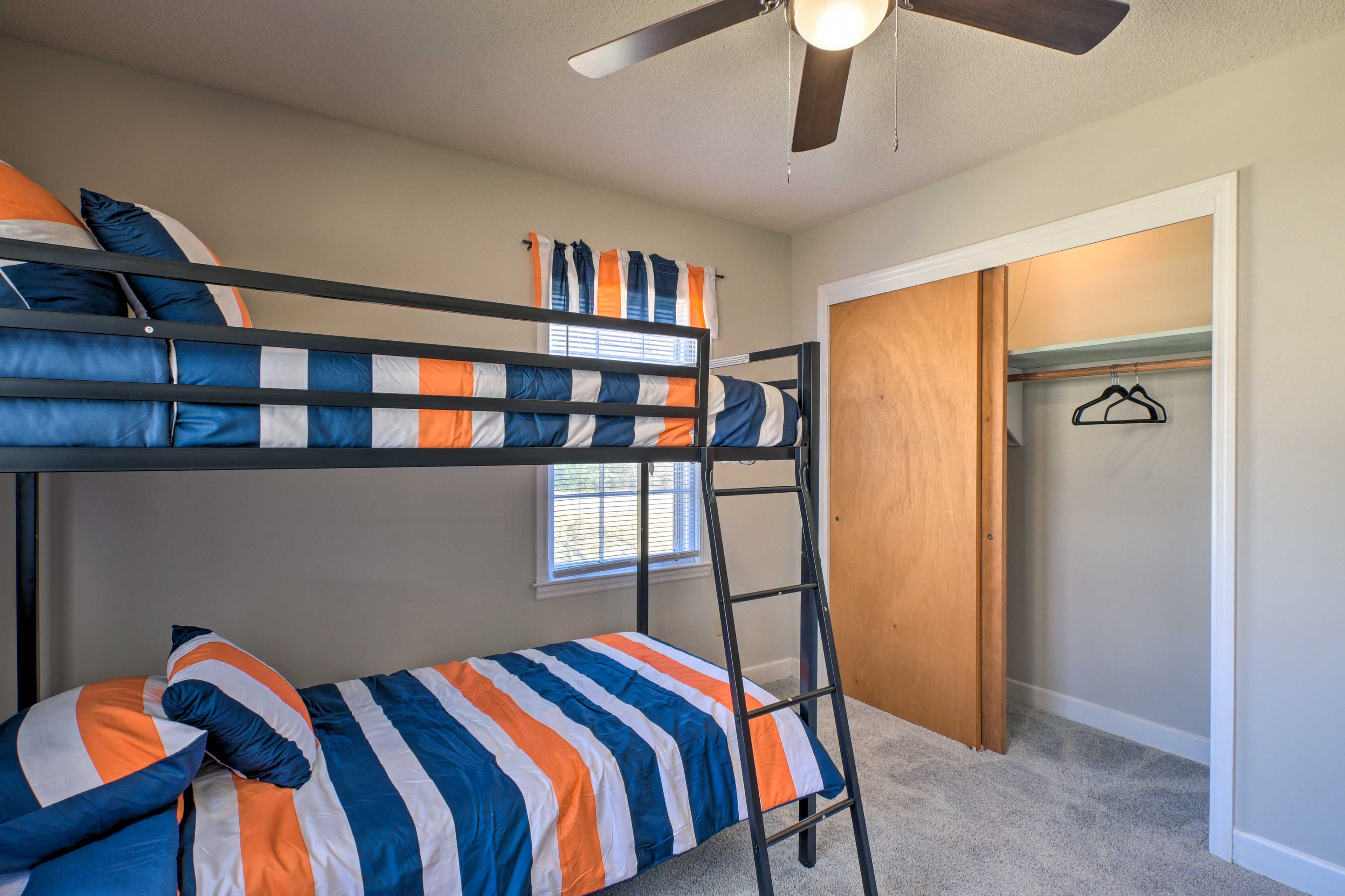 Bedroom 3 | Additional Sleeping | Pack ‘n Play | Full Air Mattress