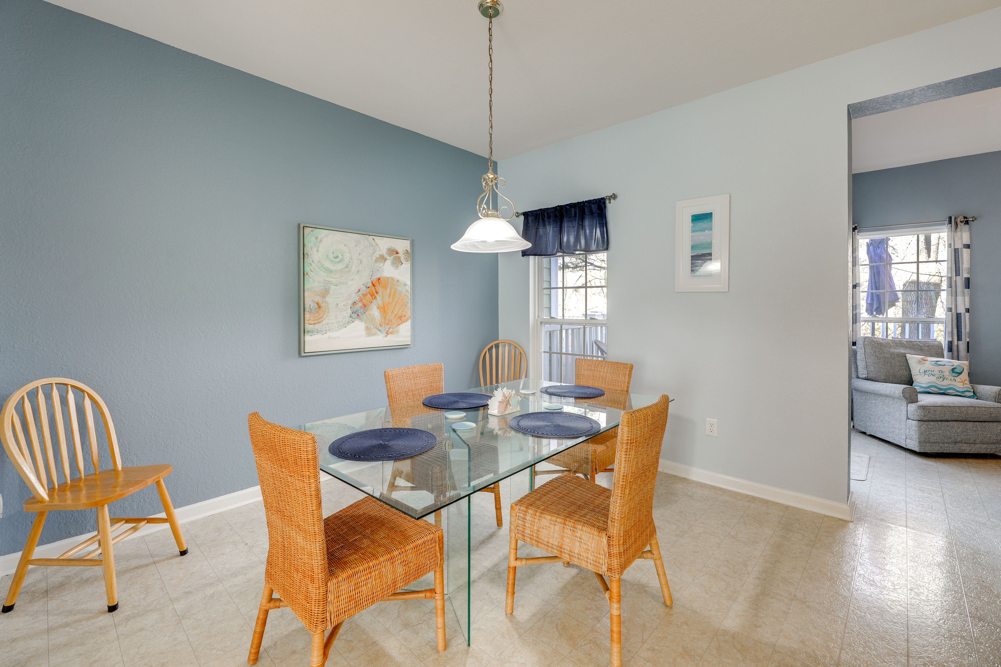 Dining Area | 2nd Floor