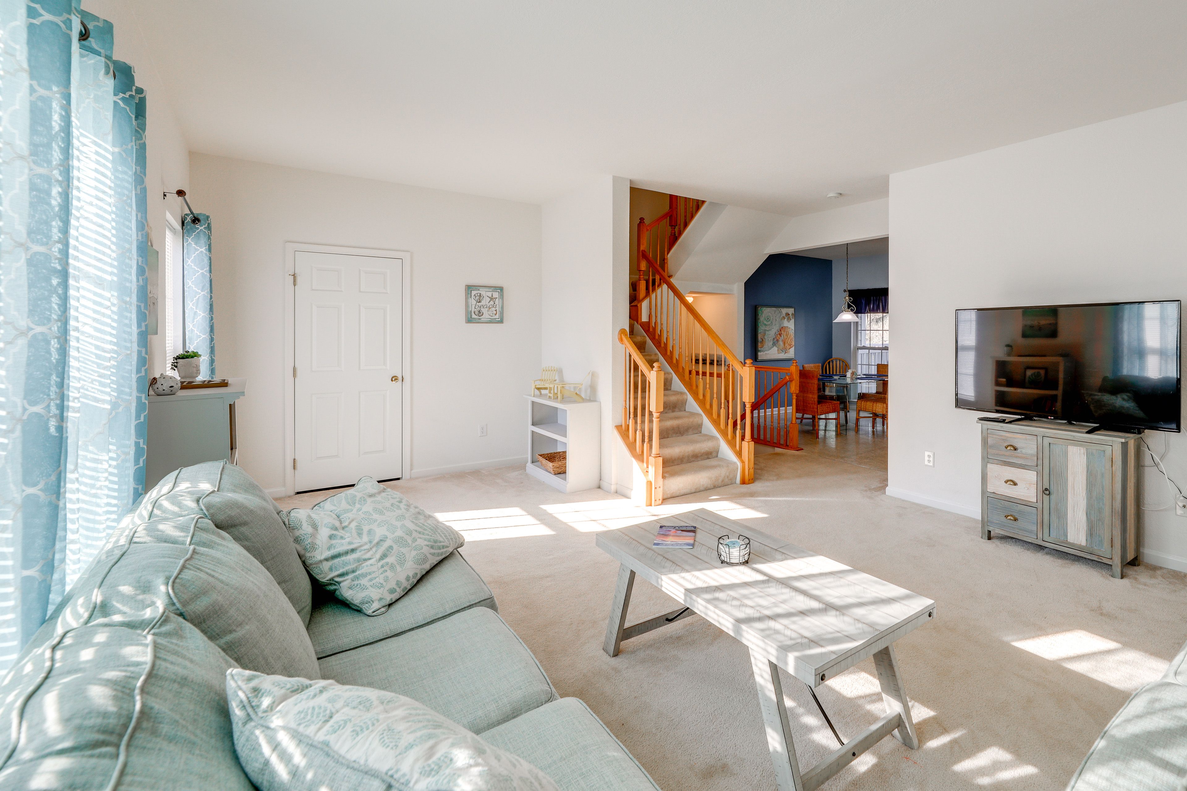 Property Interior | 3-Story Townhome