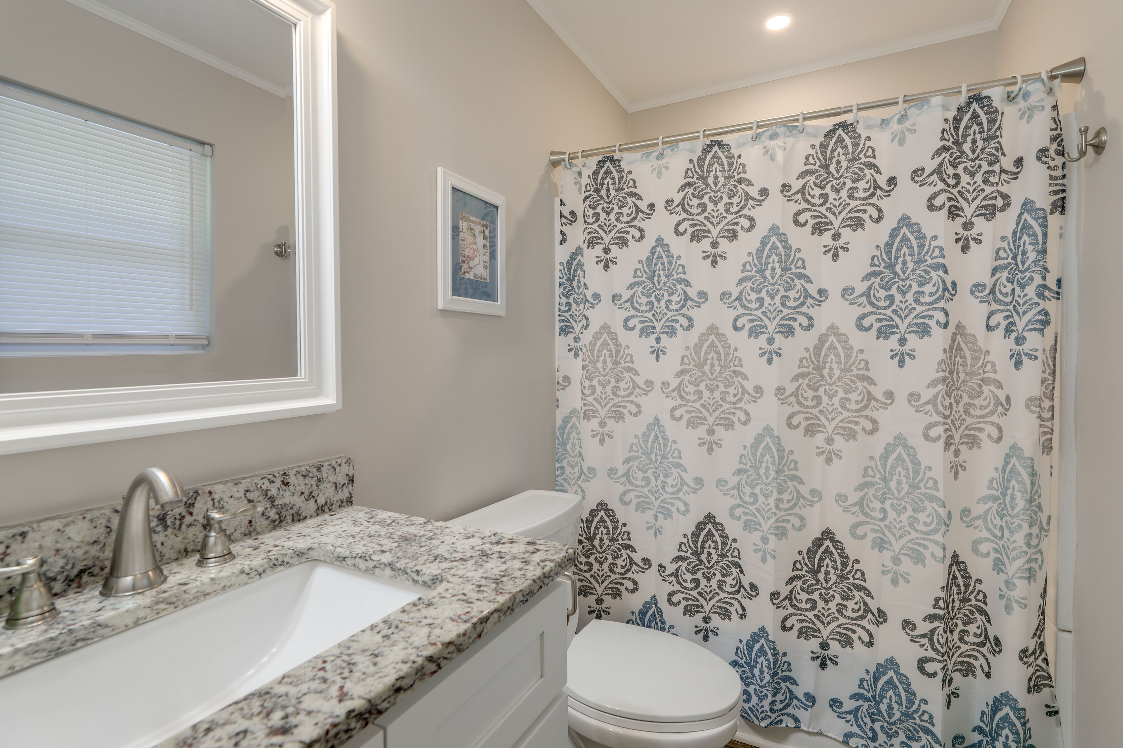En-Suite Bathroom