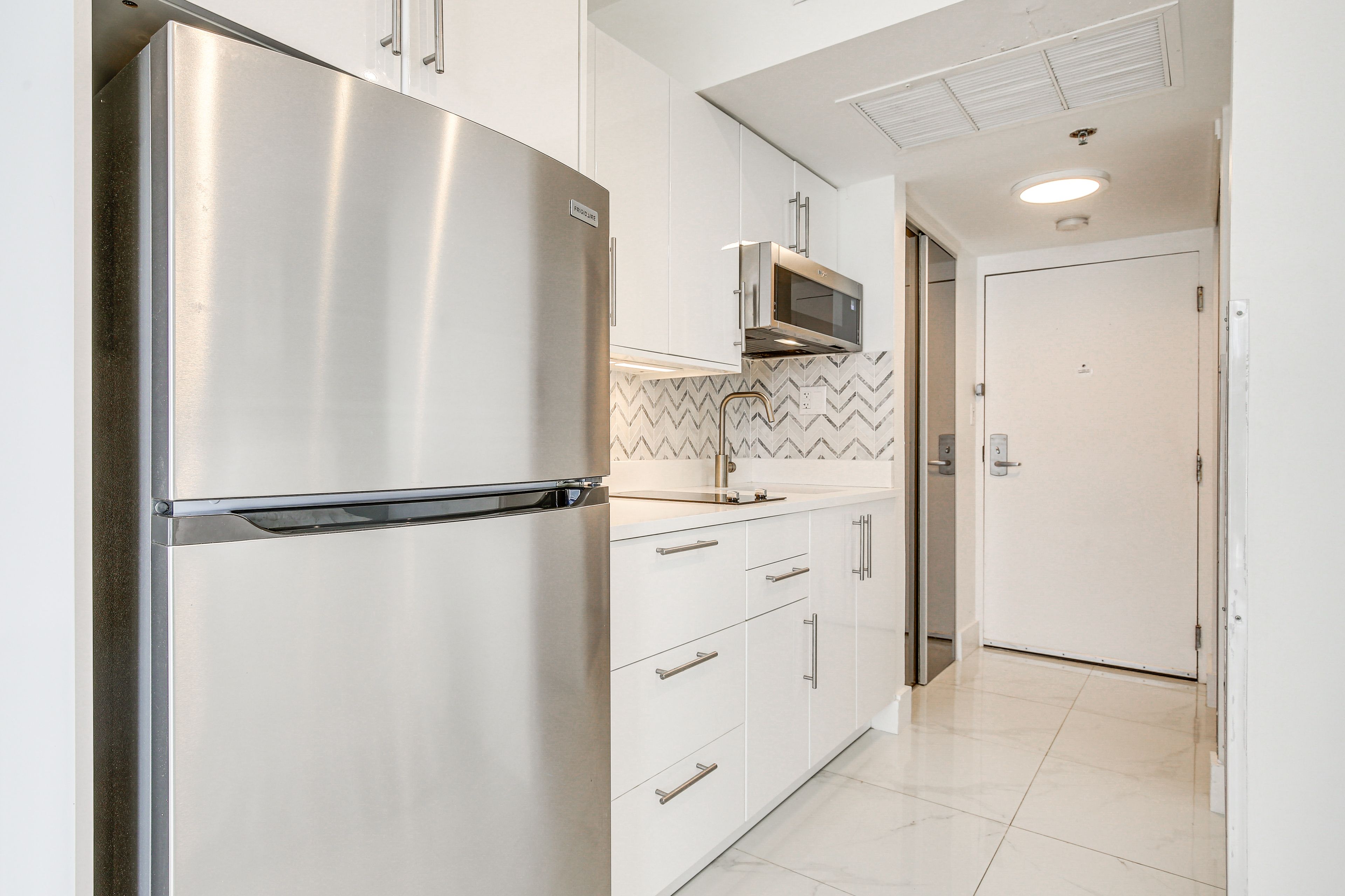 Studio Interior | Kitchenette | Microwave | Hot Plate | Toaster