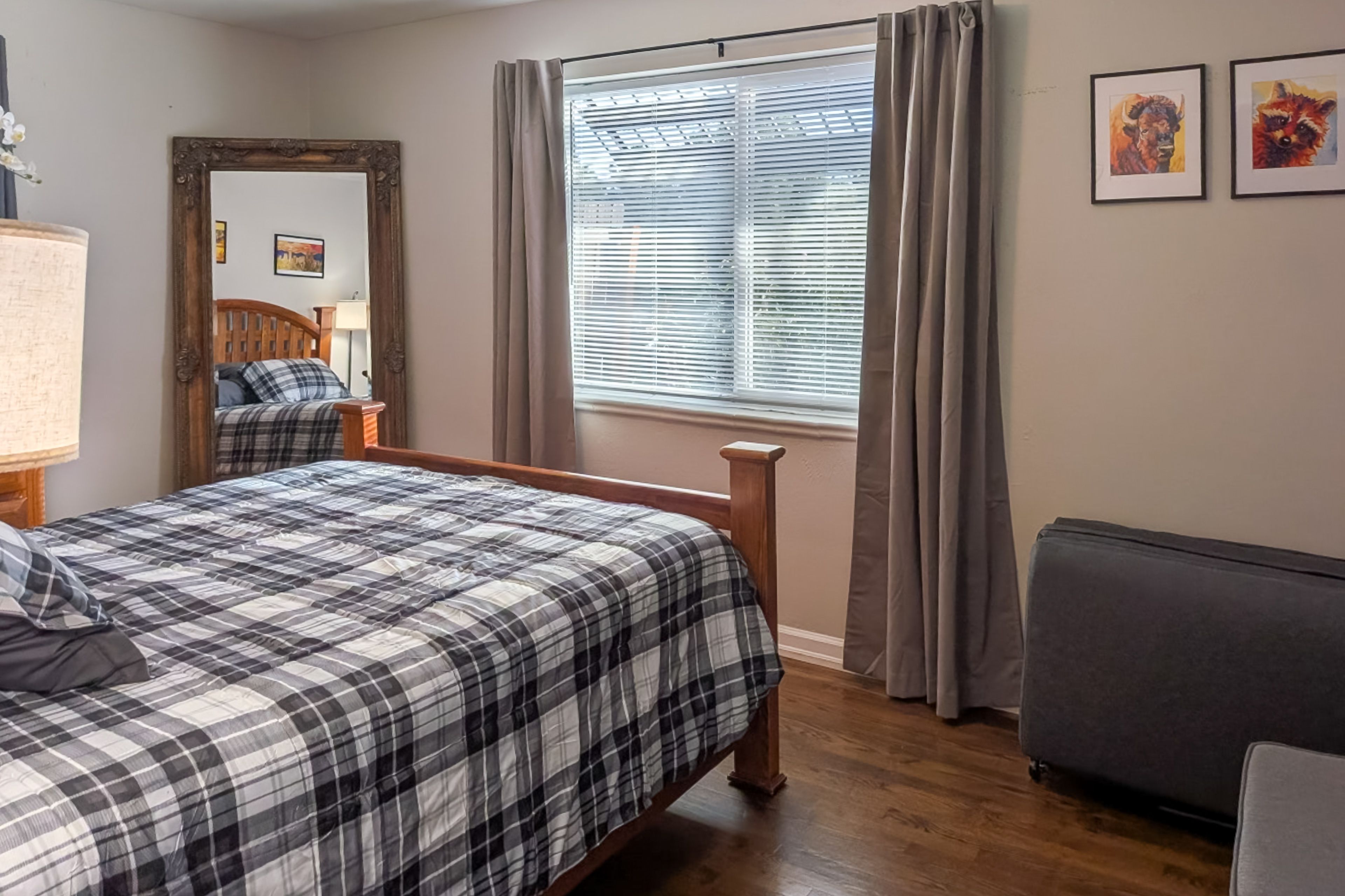 Bedroom 3 | Queen Bed | Twin XL Folding Mattress