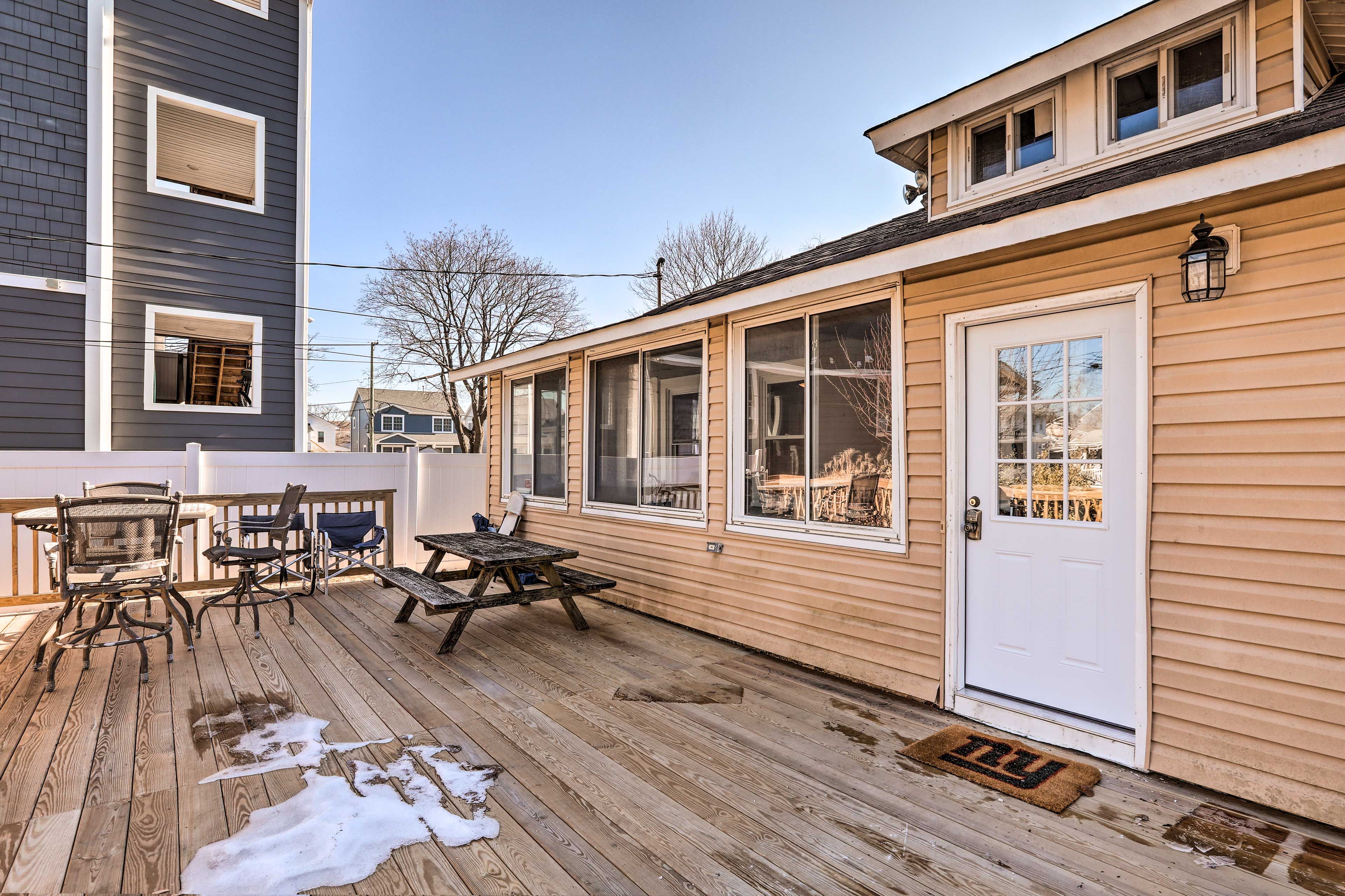 Cottage Exterior | Furnished Patio | Charcoal Grill