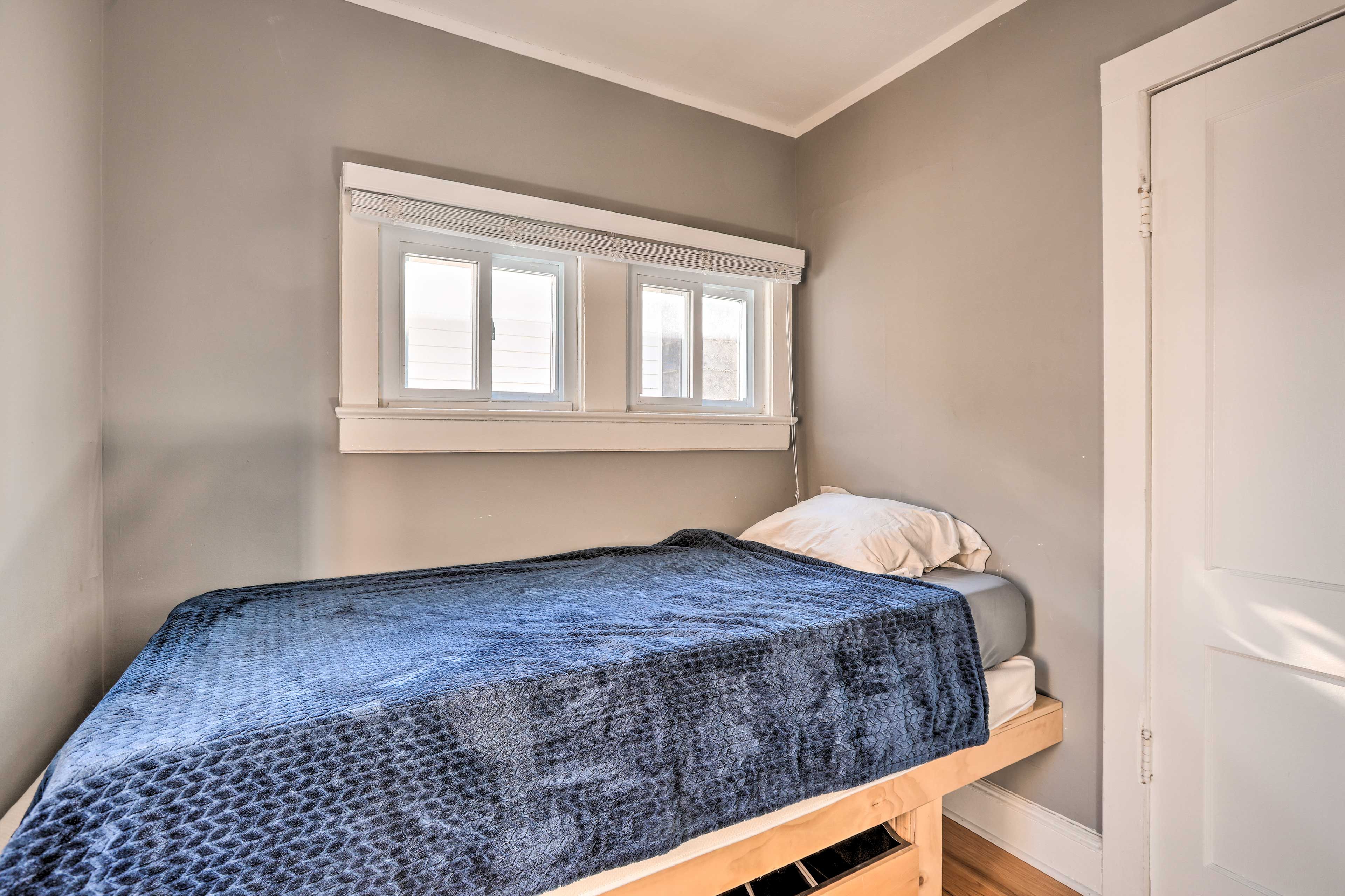 Bedroom 3 | Twin Bed
