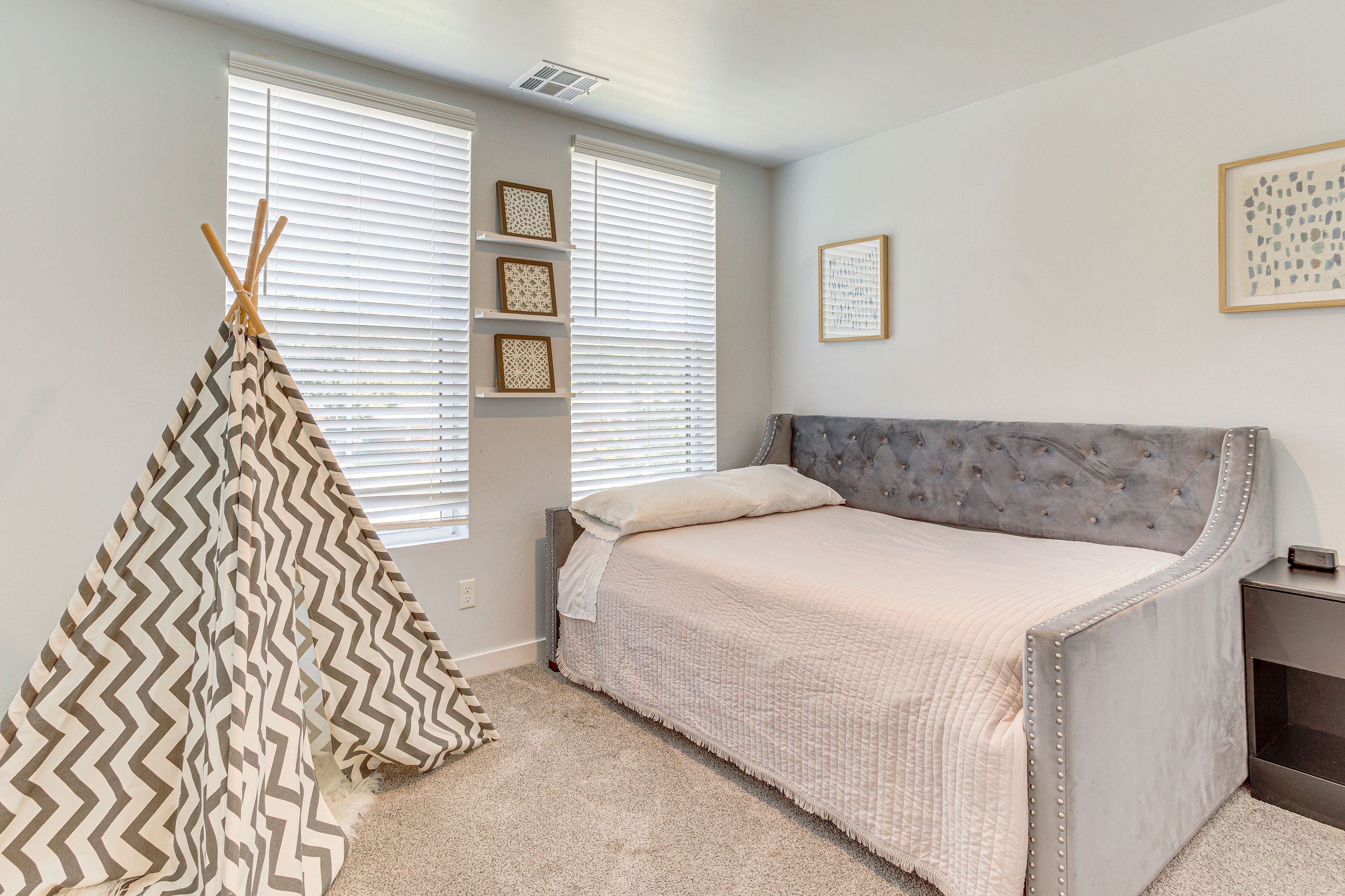 Bedroom 3 | Upper Level | Full Daybed w/ Twin Trundle
