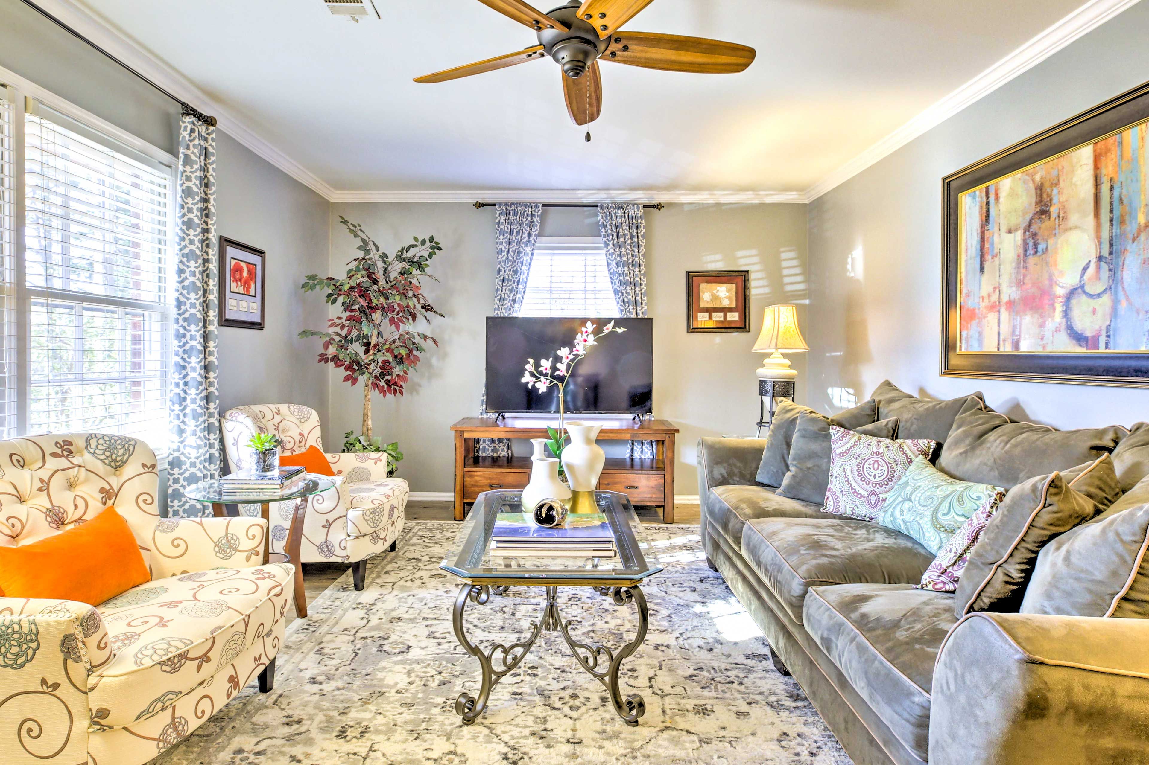Living Room | Smart TV