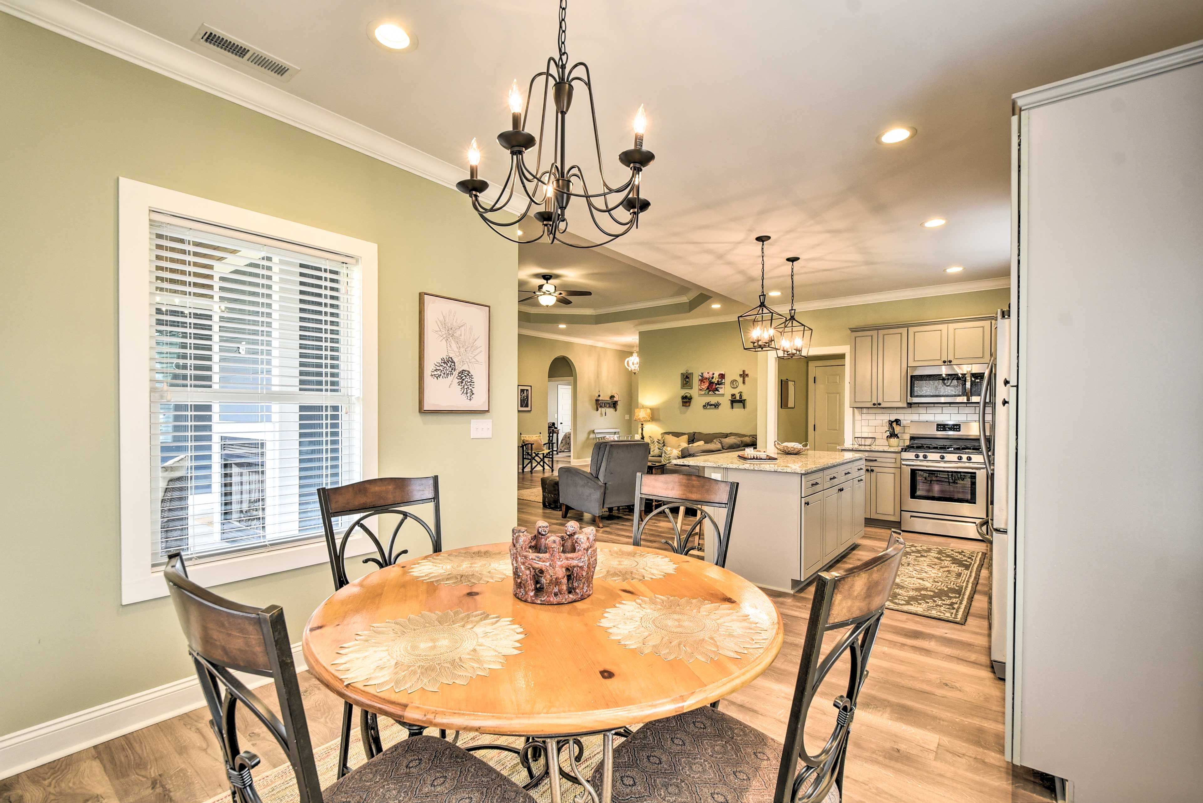 Kitchen | Dining Area | Trash Bags + Paper Towels