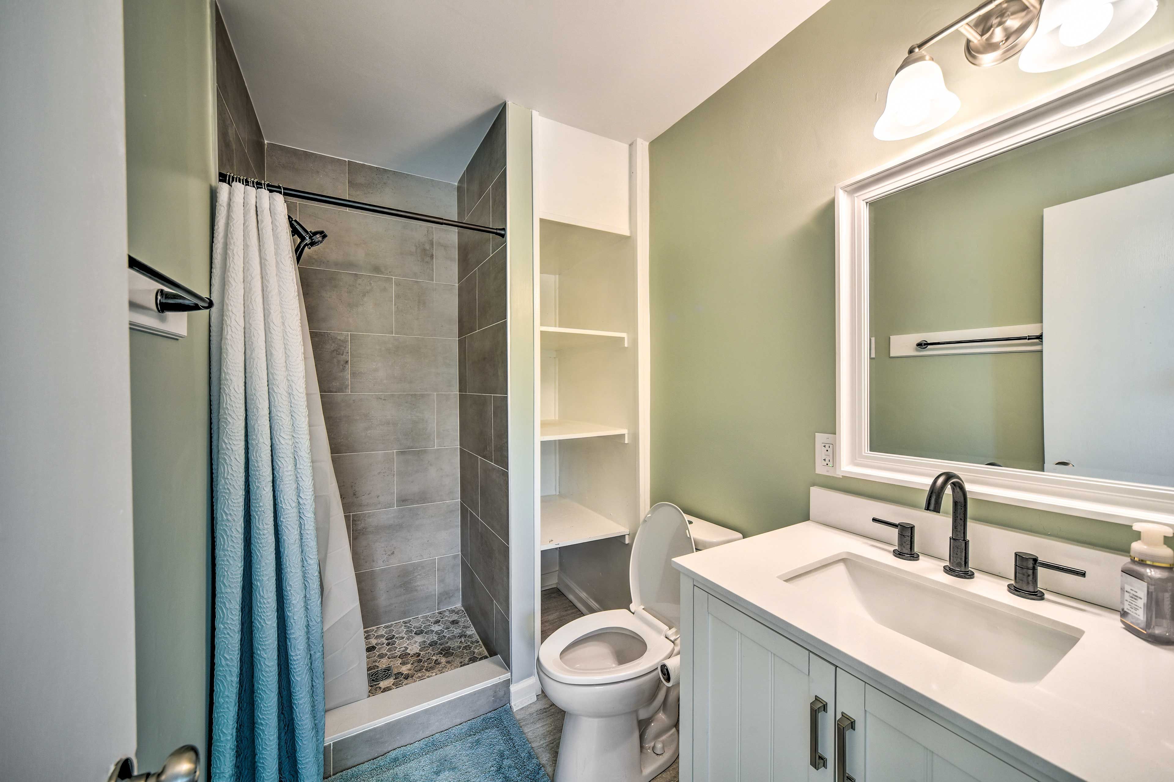 En-Suite Bathroom