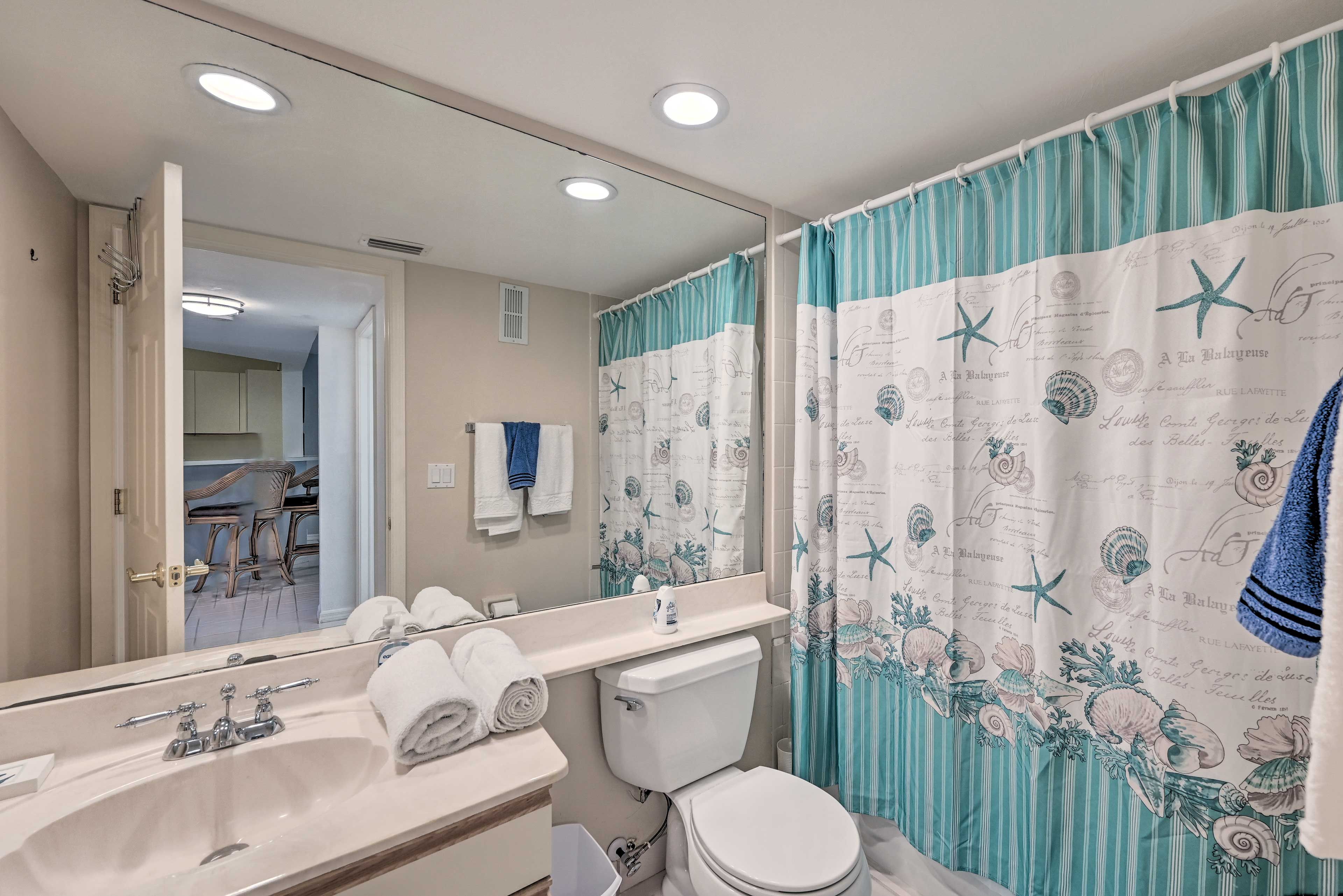 Full Bathroom