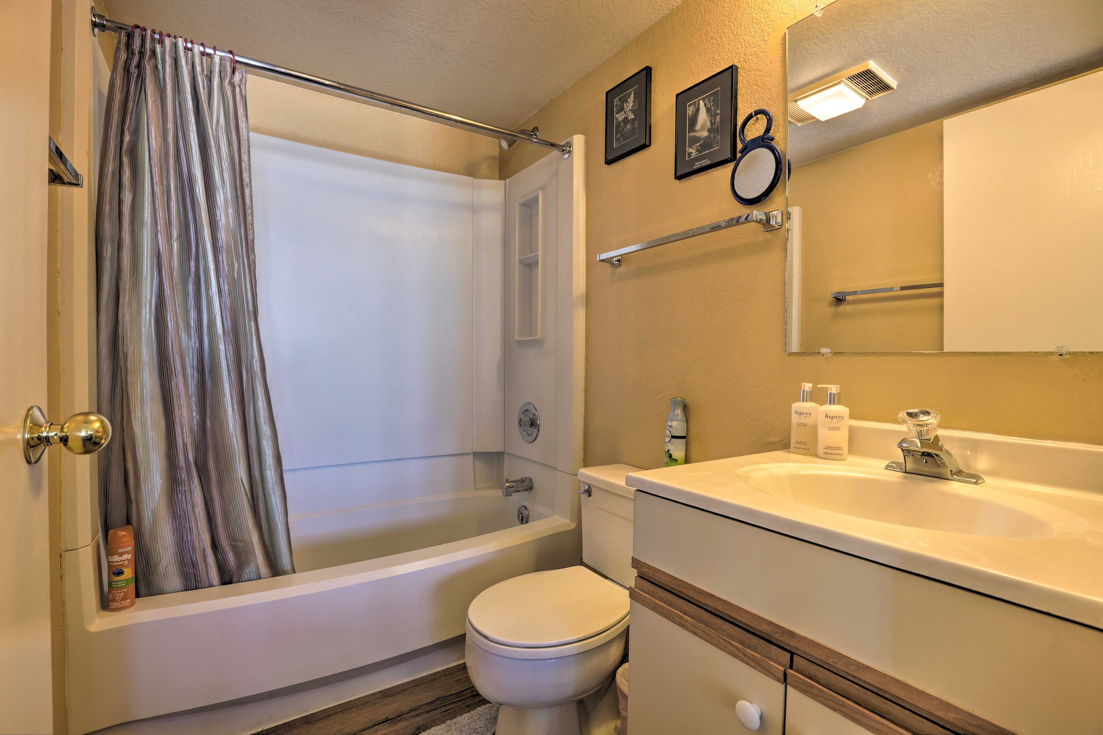 Full Bathroom