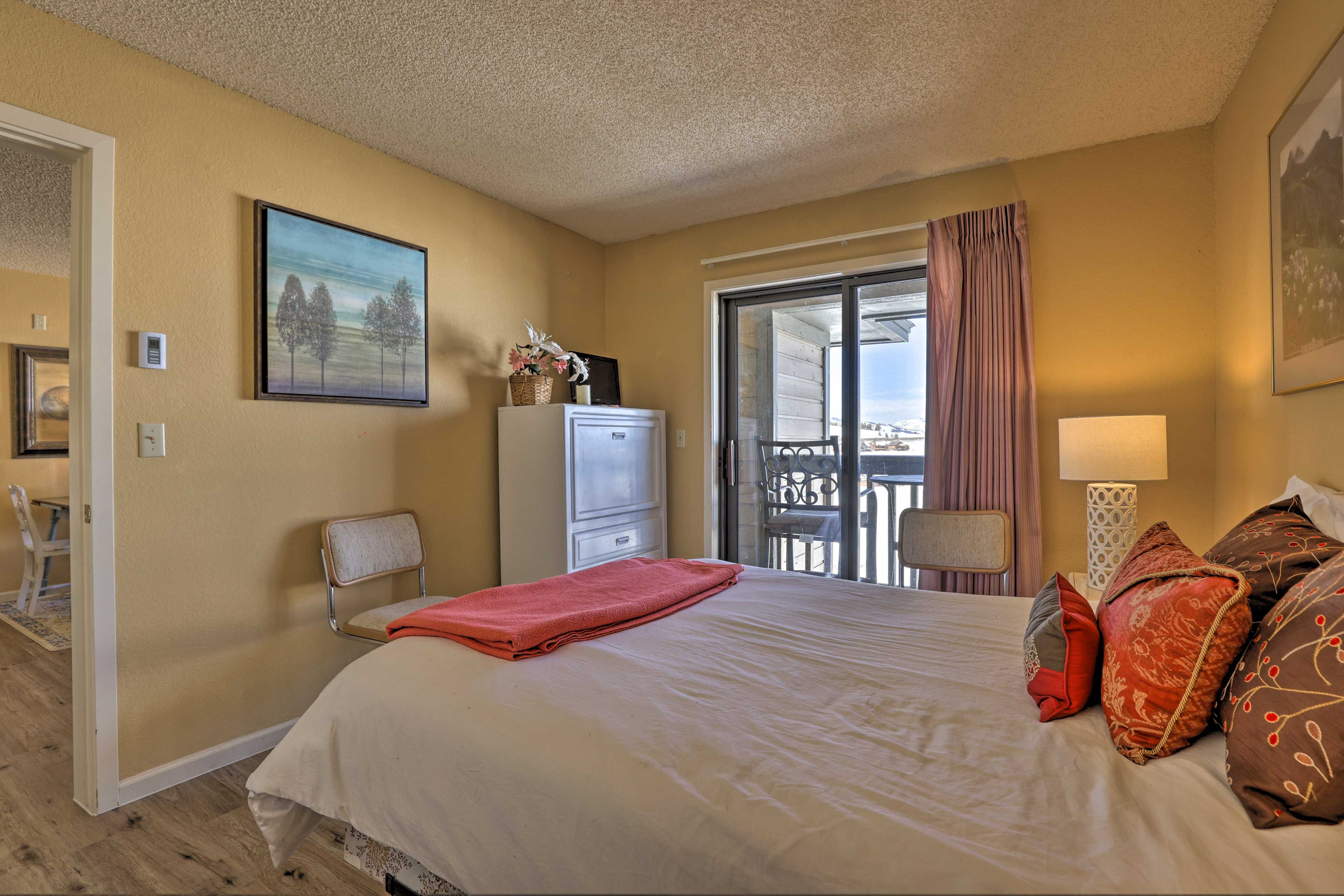 Bedroom 2 | Balcony Access