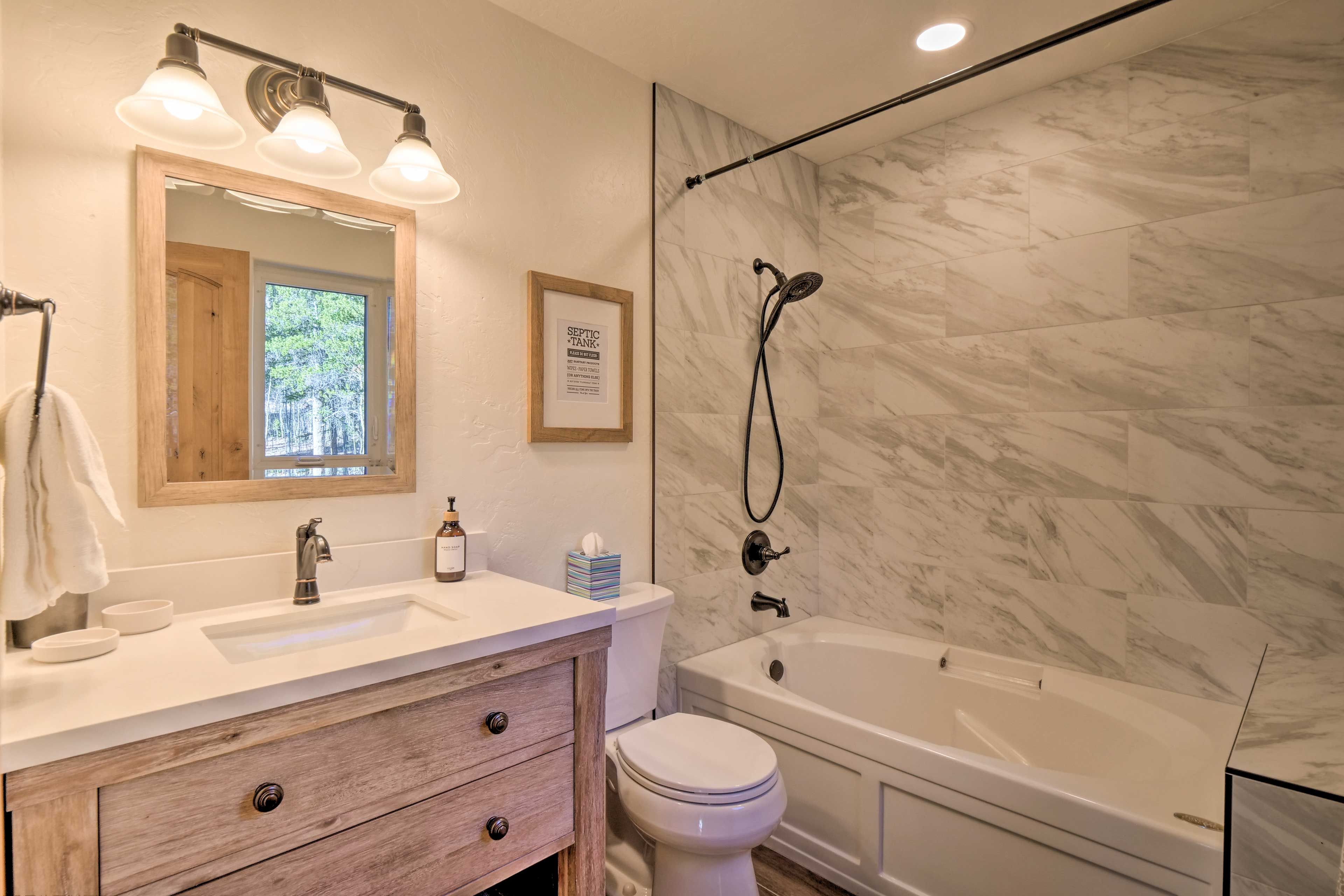 En-Suite Bathroom