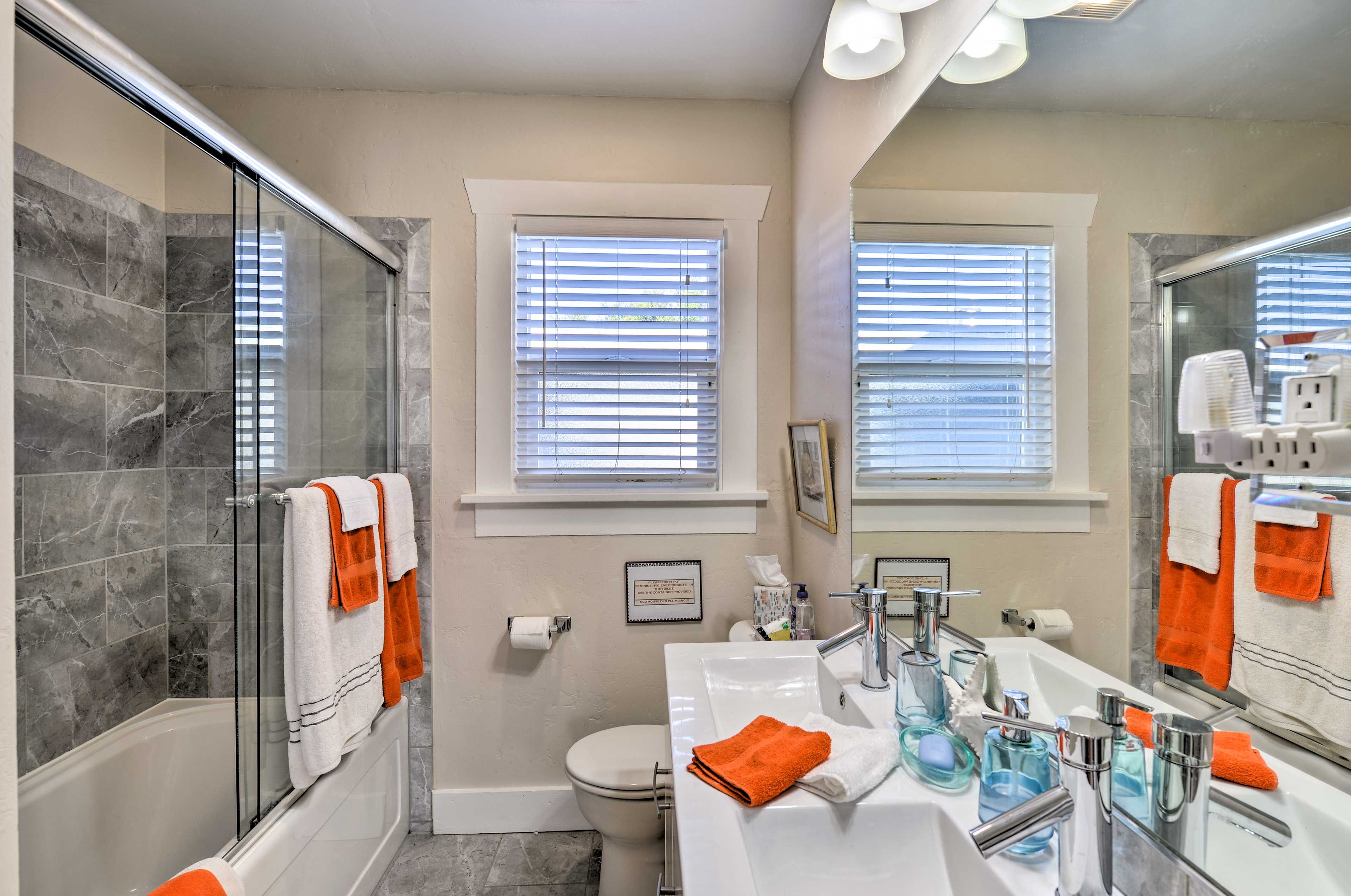 Bathroom | Linens & Towels Provided