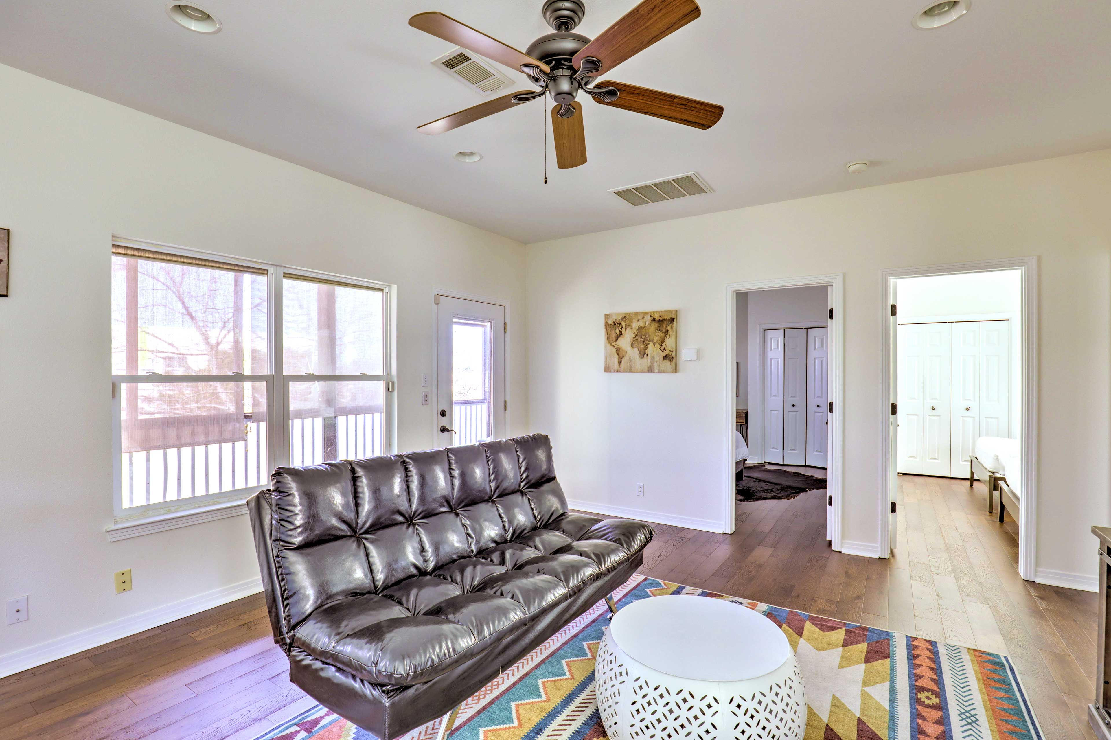 Loft | Twin Futon | 2nd Floor