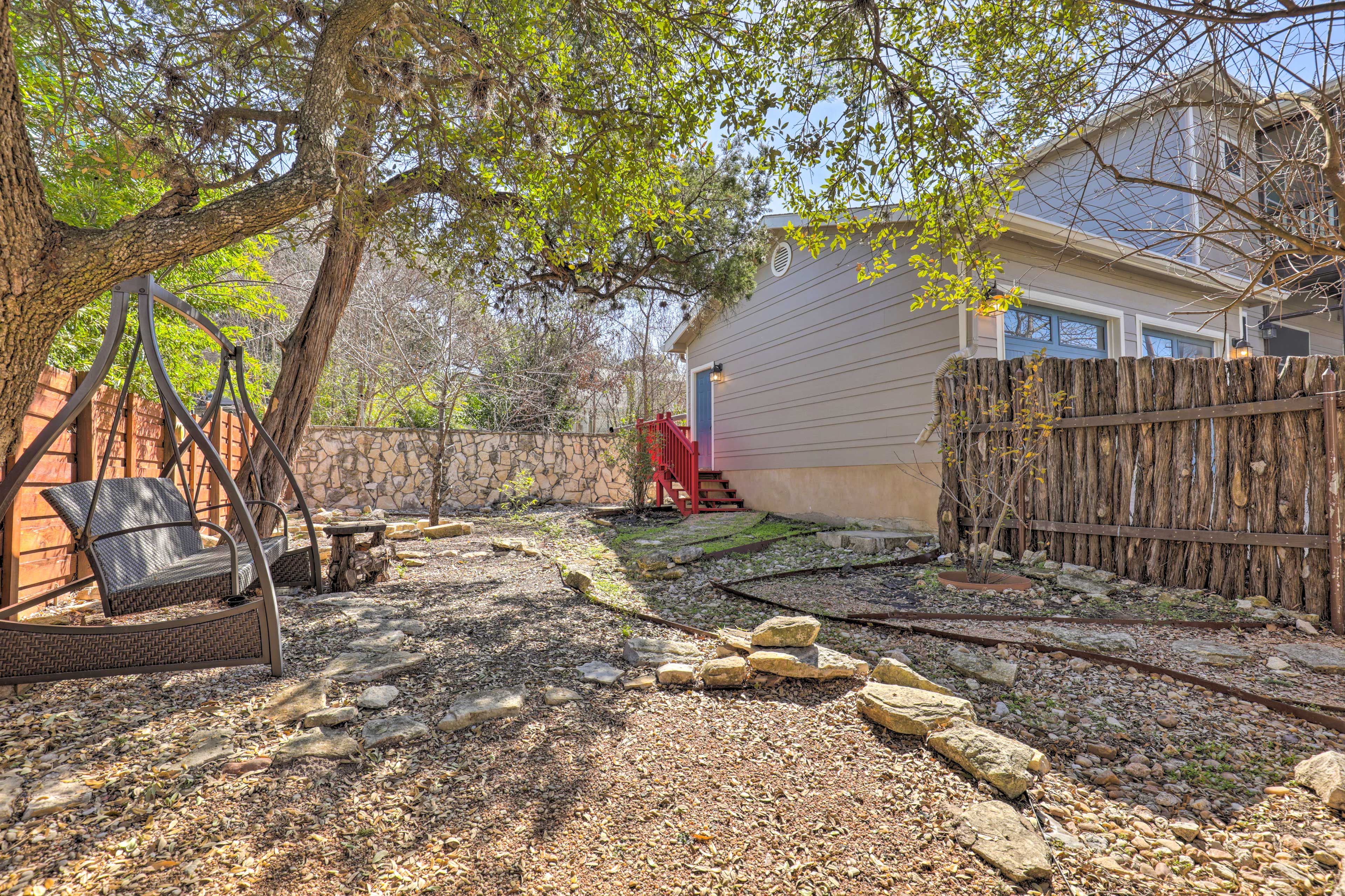 House Exterior | Yard | Swing Bench