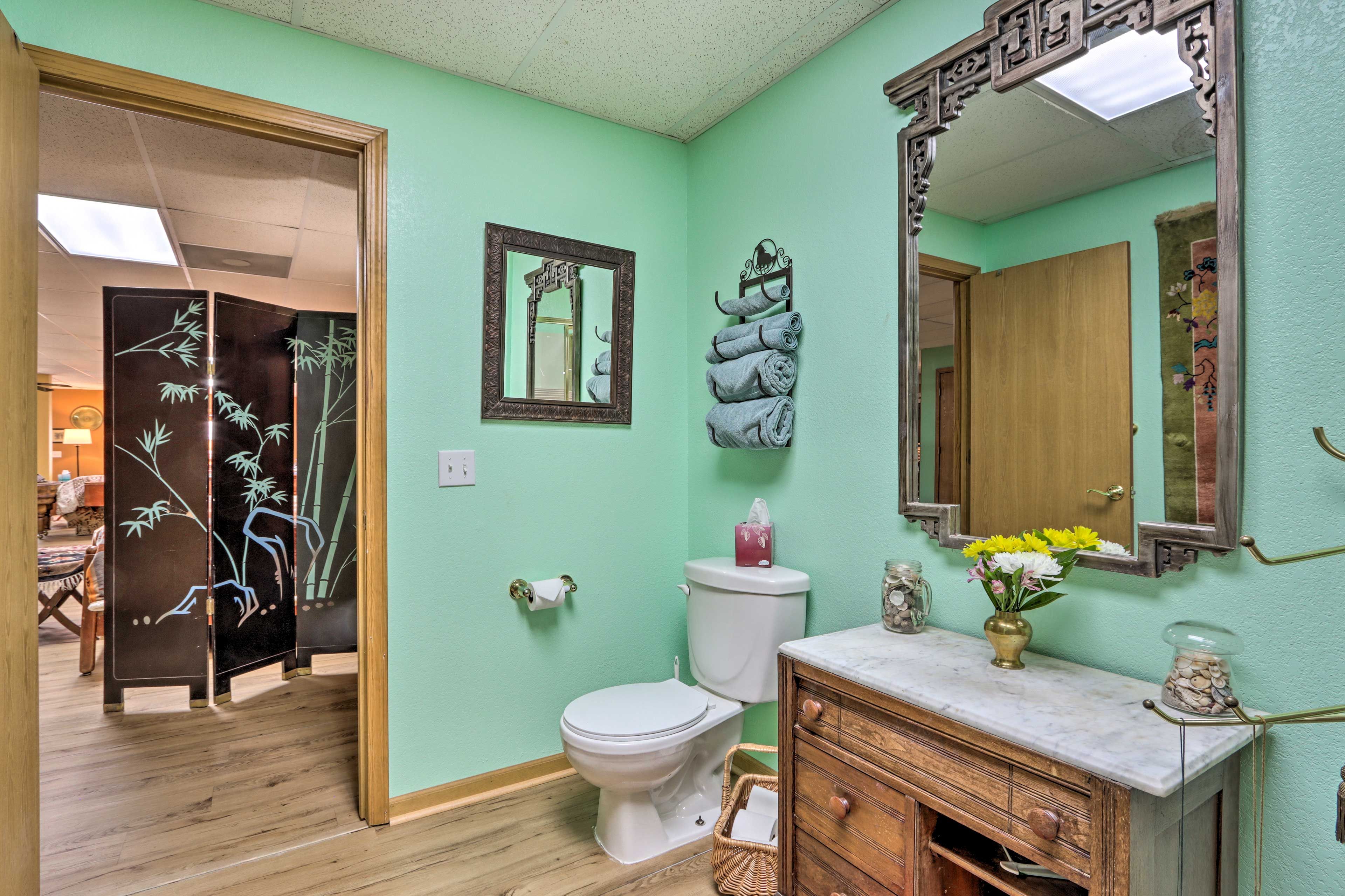 Full Bathroom