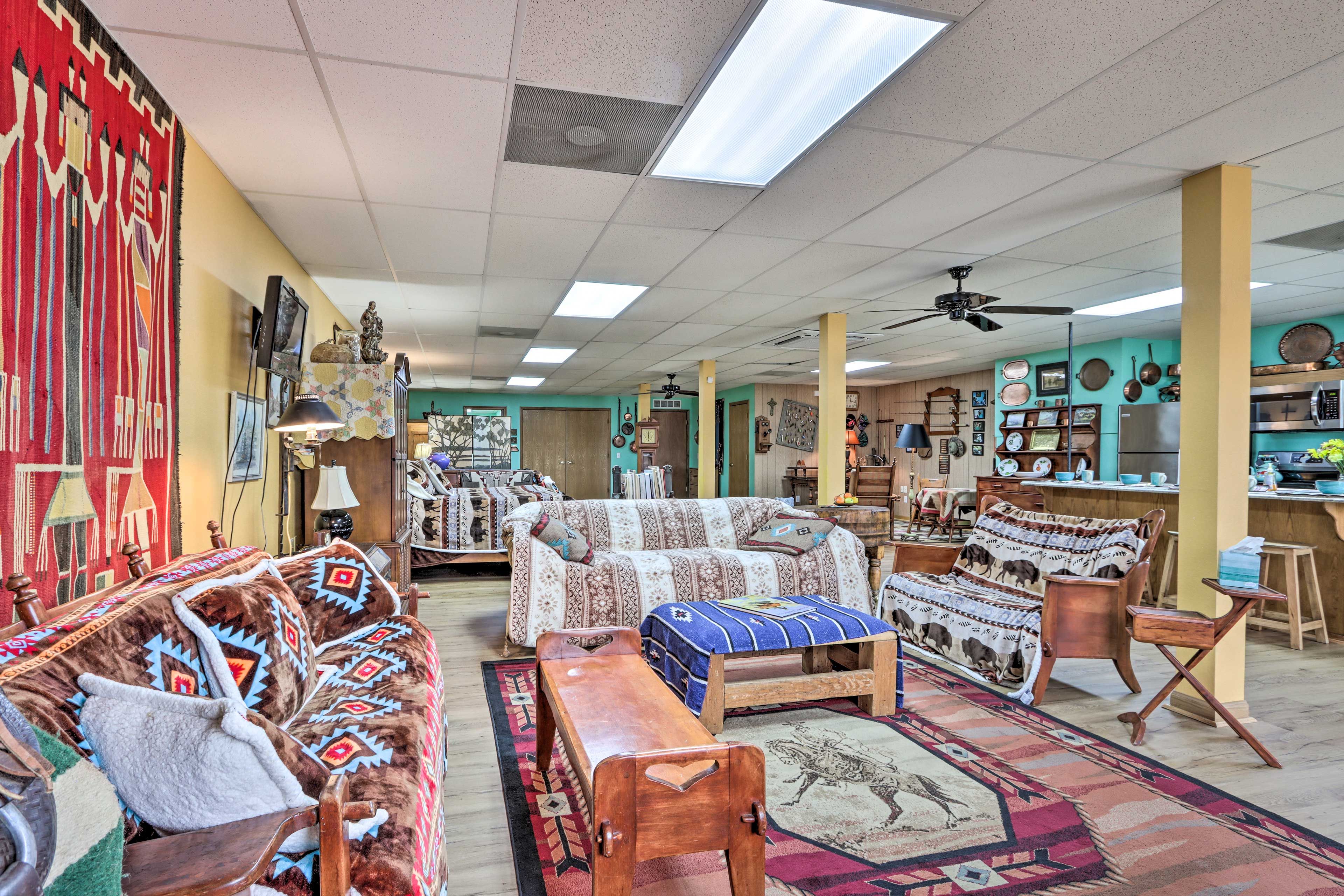 Living Area | Central A/C