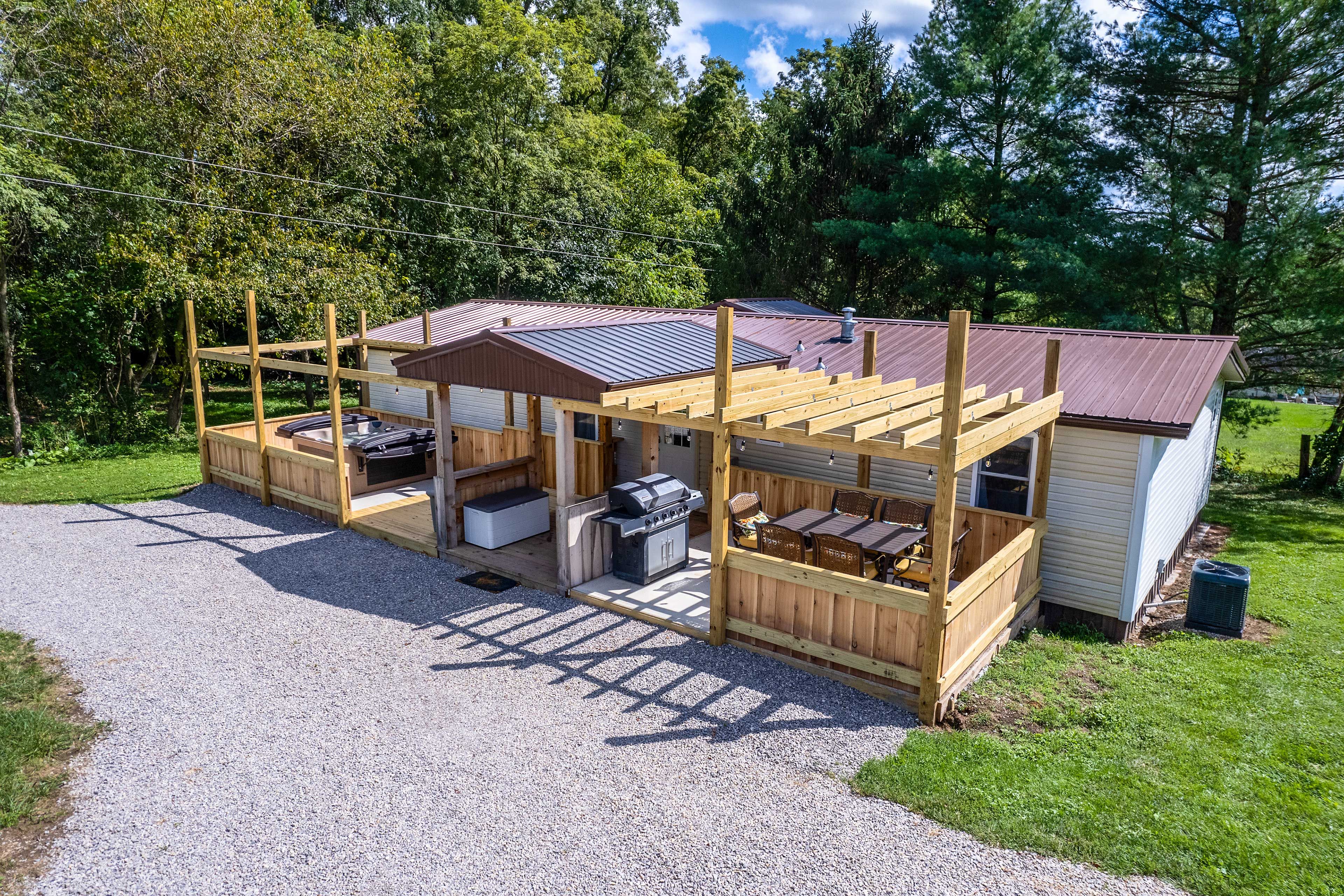 Somerset Vacation Rental | 3BR | 2BA | 1 Step Required for Entry | 1,200 Sq Ft