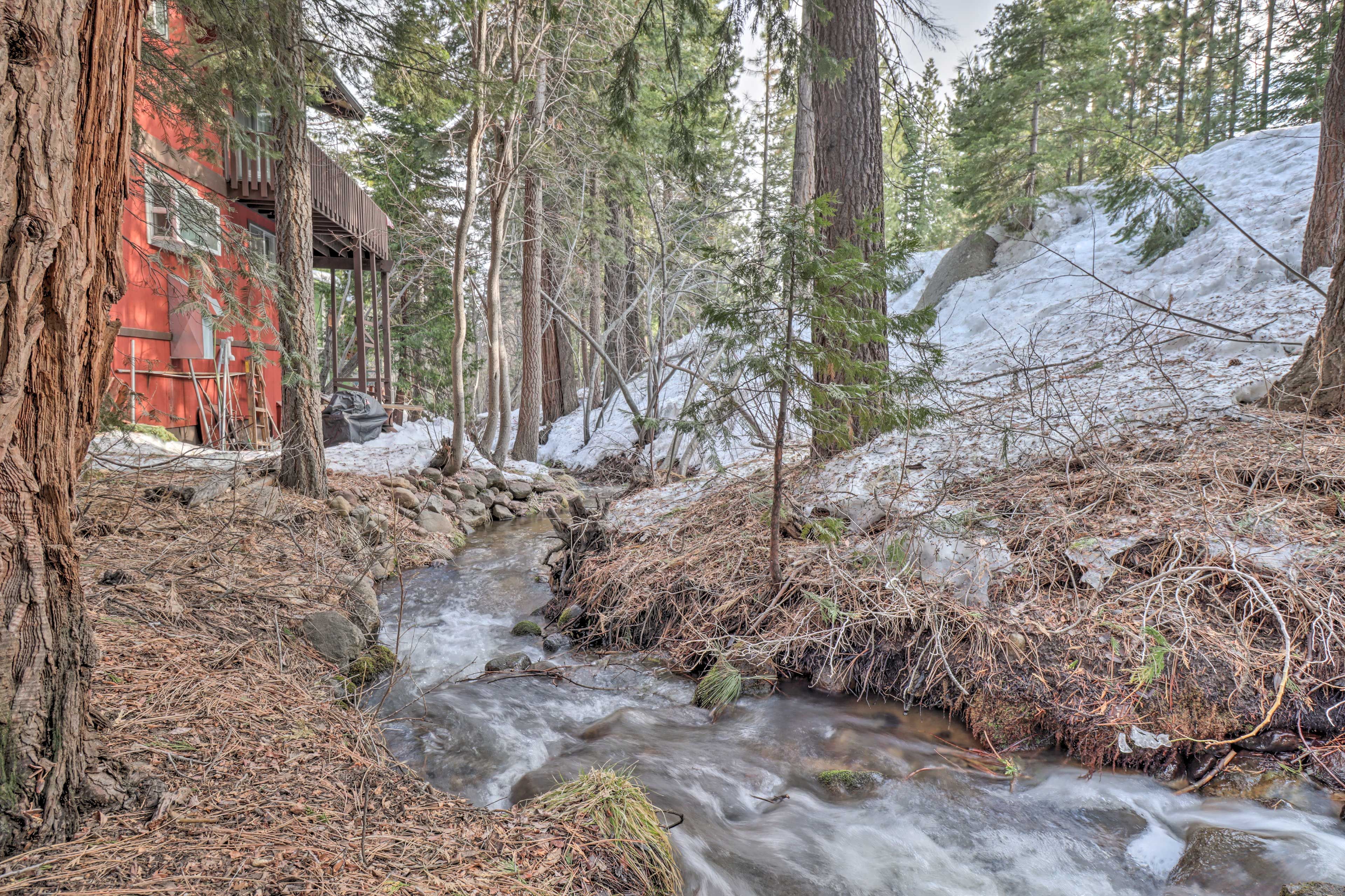 Property Exterior | Creekside