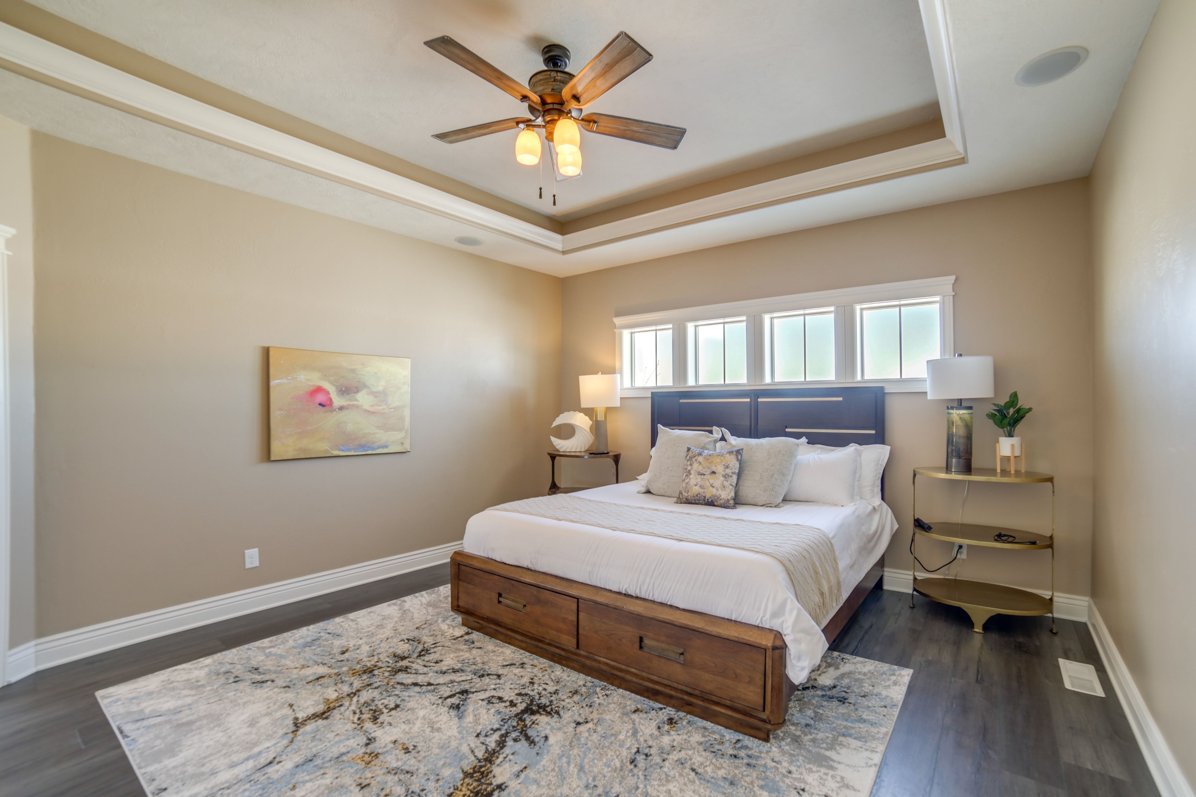 Bedroom 1 | King Bed | Smart TV | 1st Floor