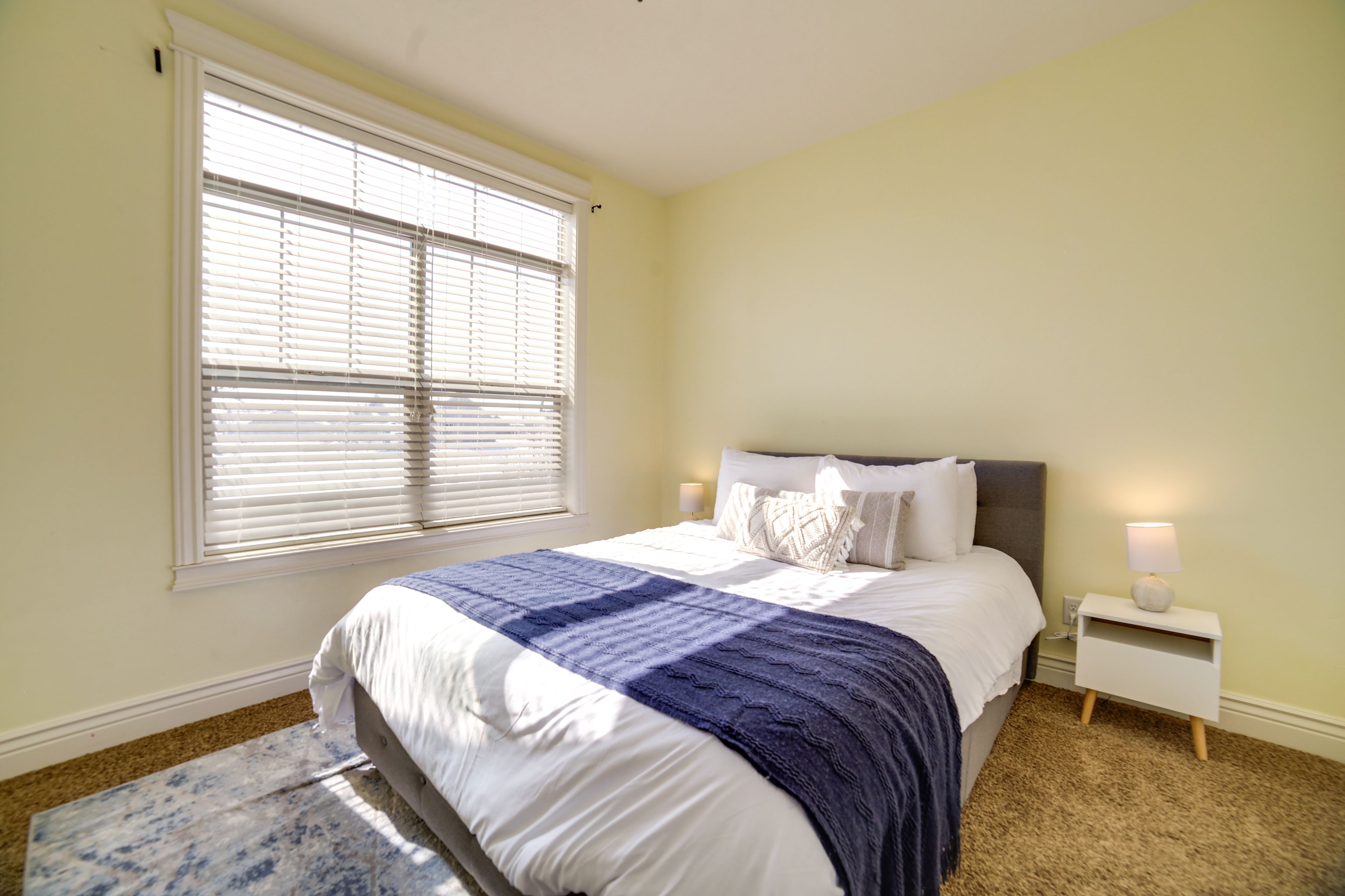 Bedroom 2 | Queen Bed | 1st Floor