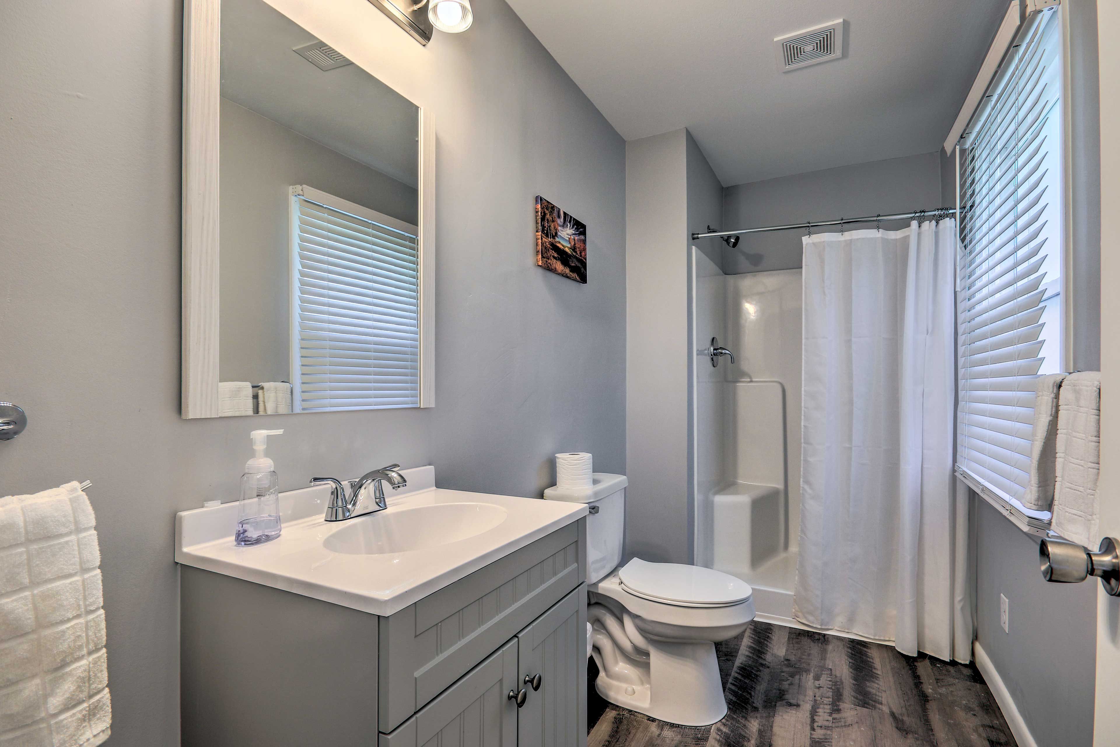 Full Bathroom