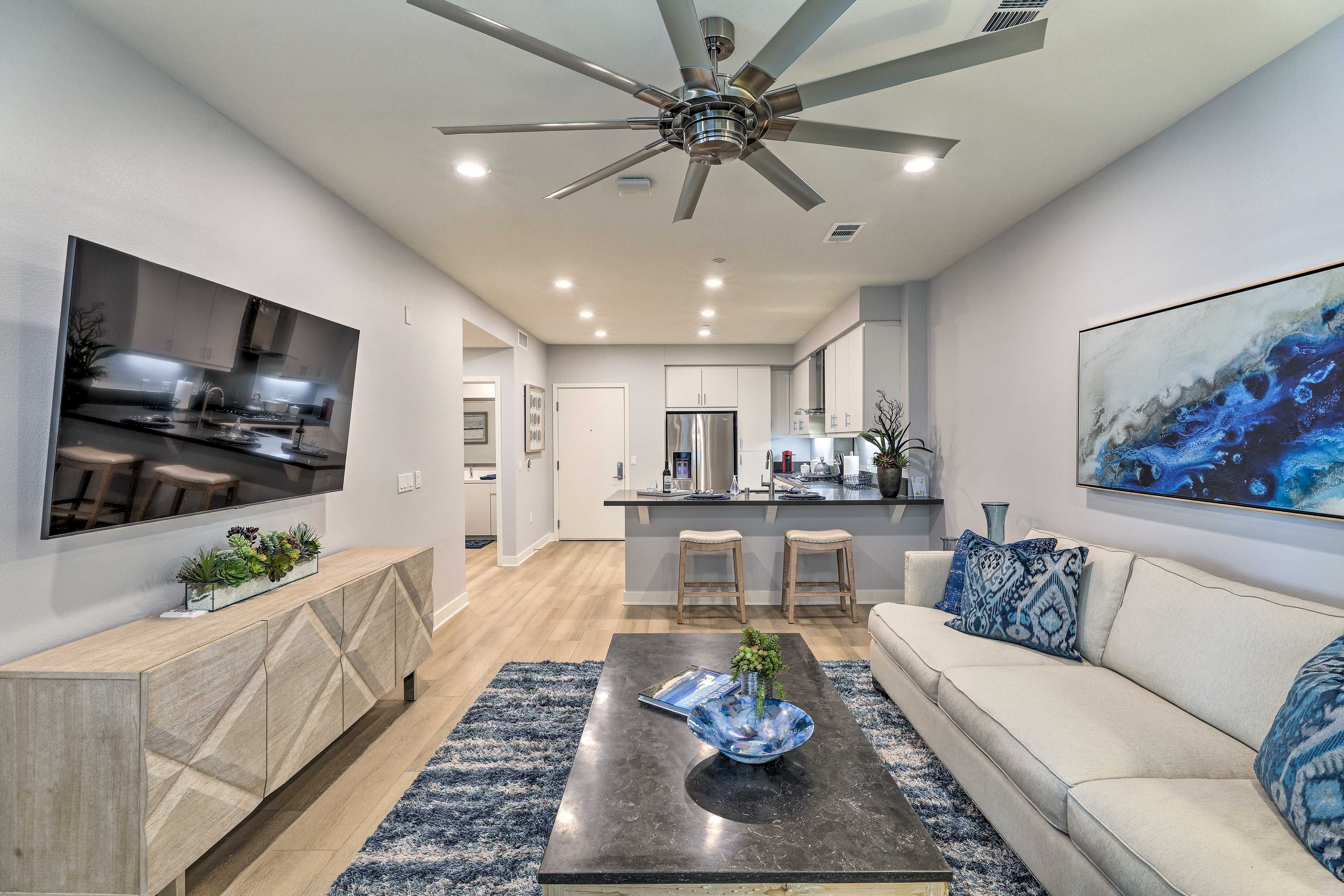 Living Room | Central A/C