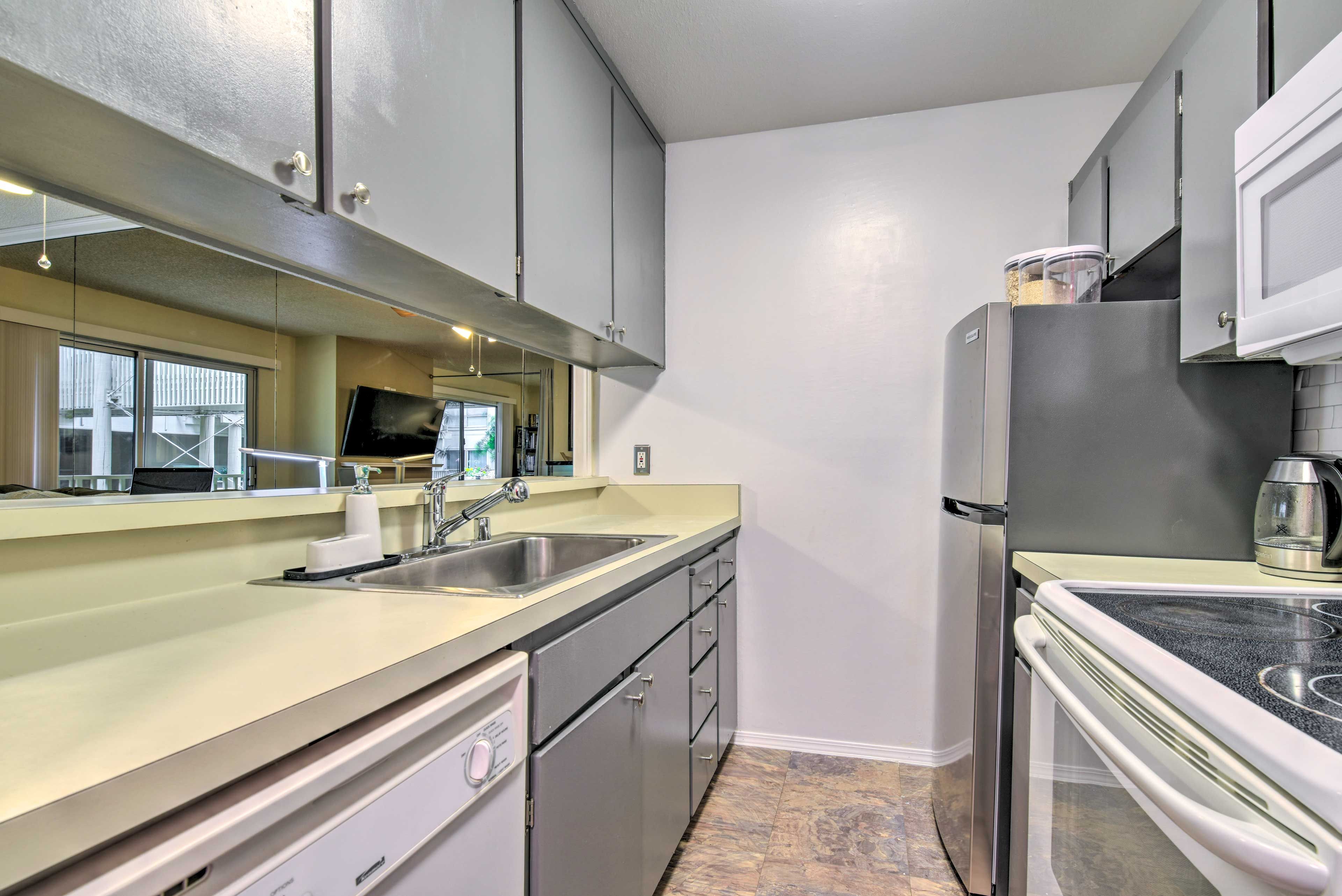 Kitchen | Fully Equipped