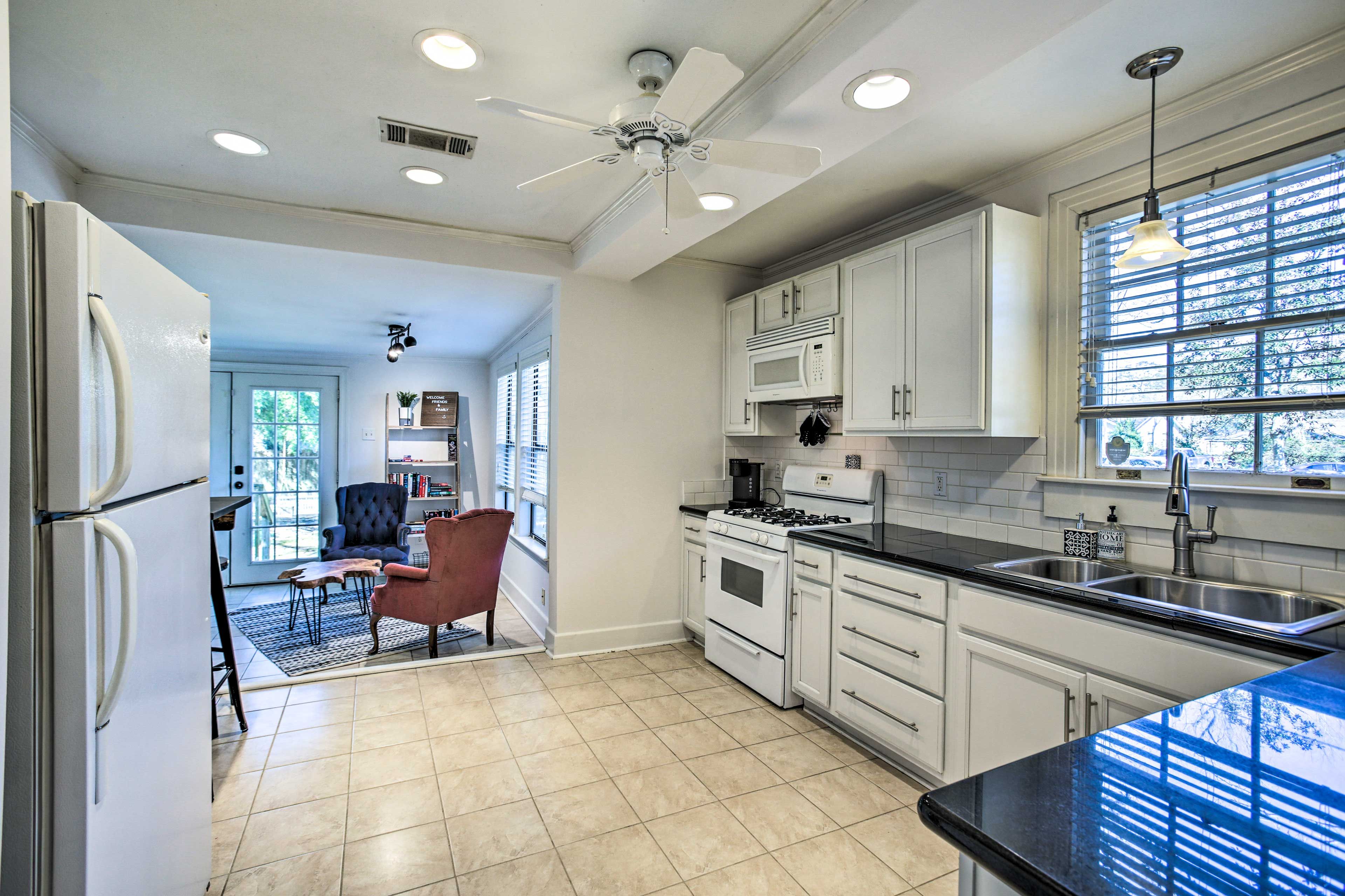 Kitchen | Fully Equipped