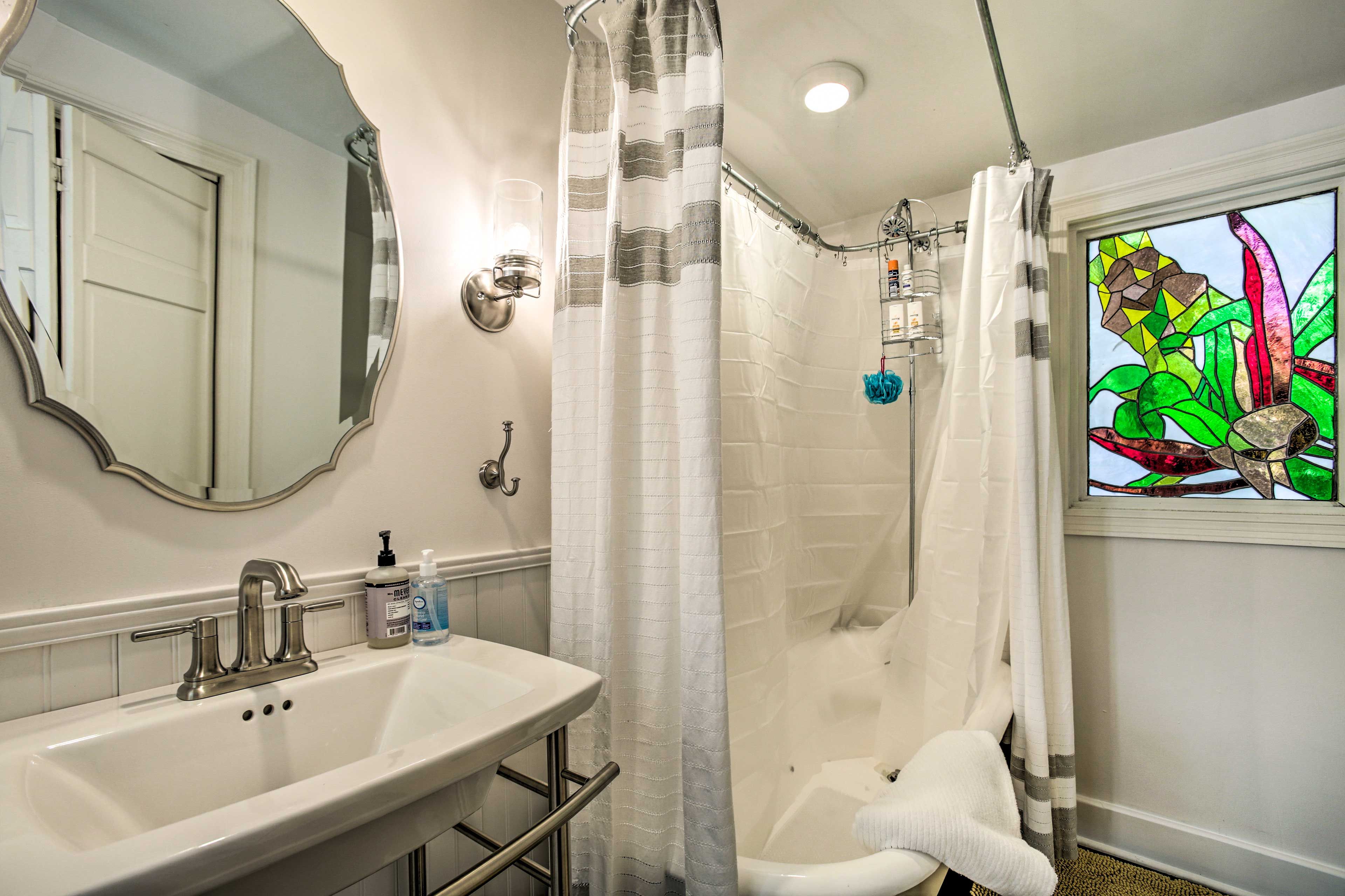 Bathroom | Complimentary Toiletries