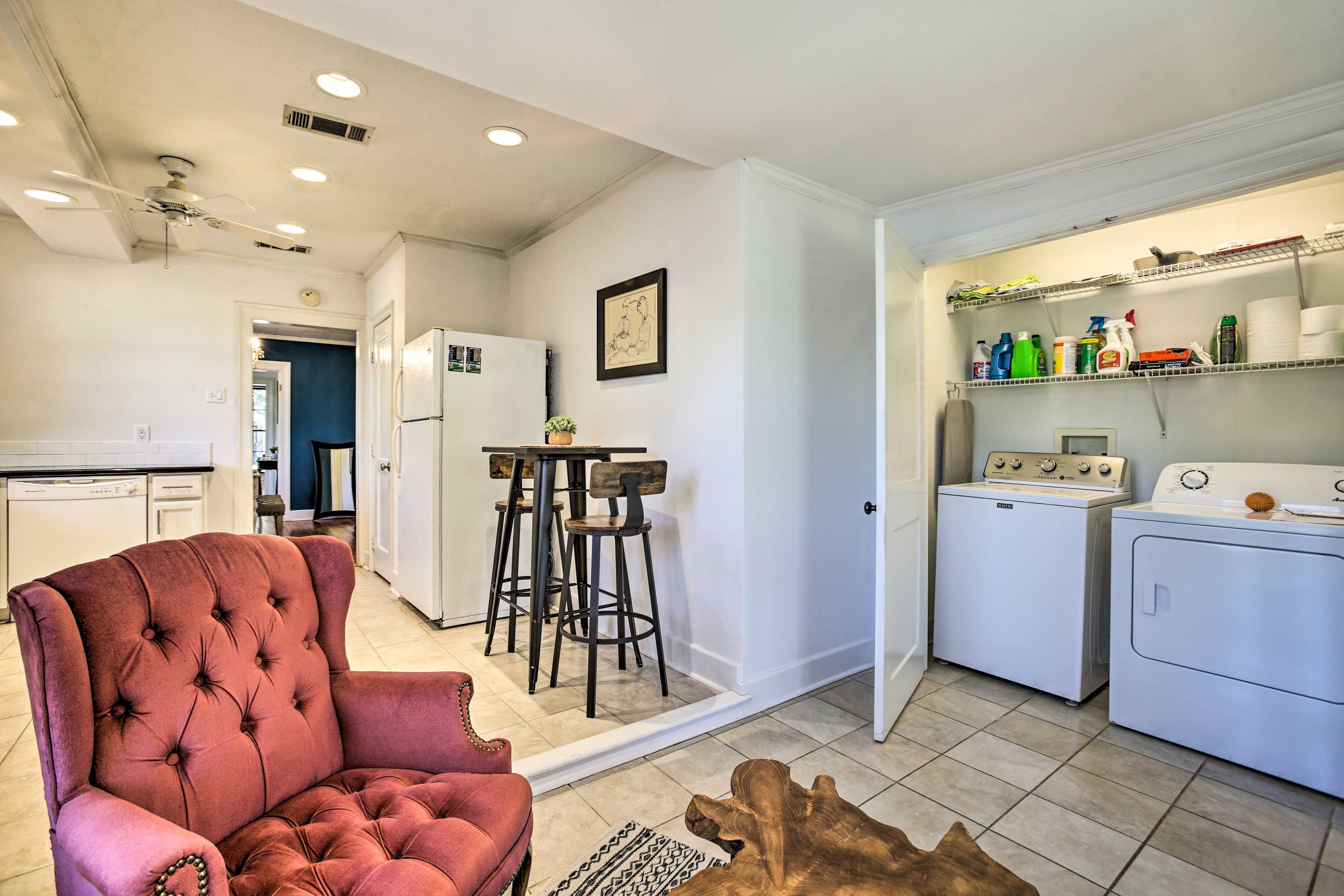 Laundry Area | Detergent Provided