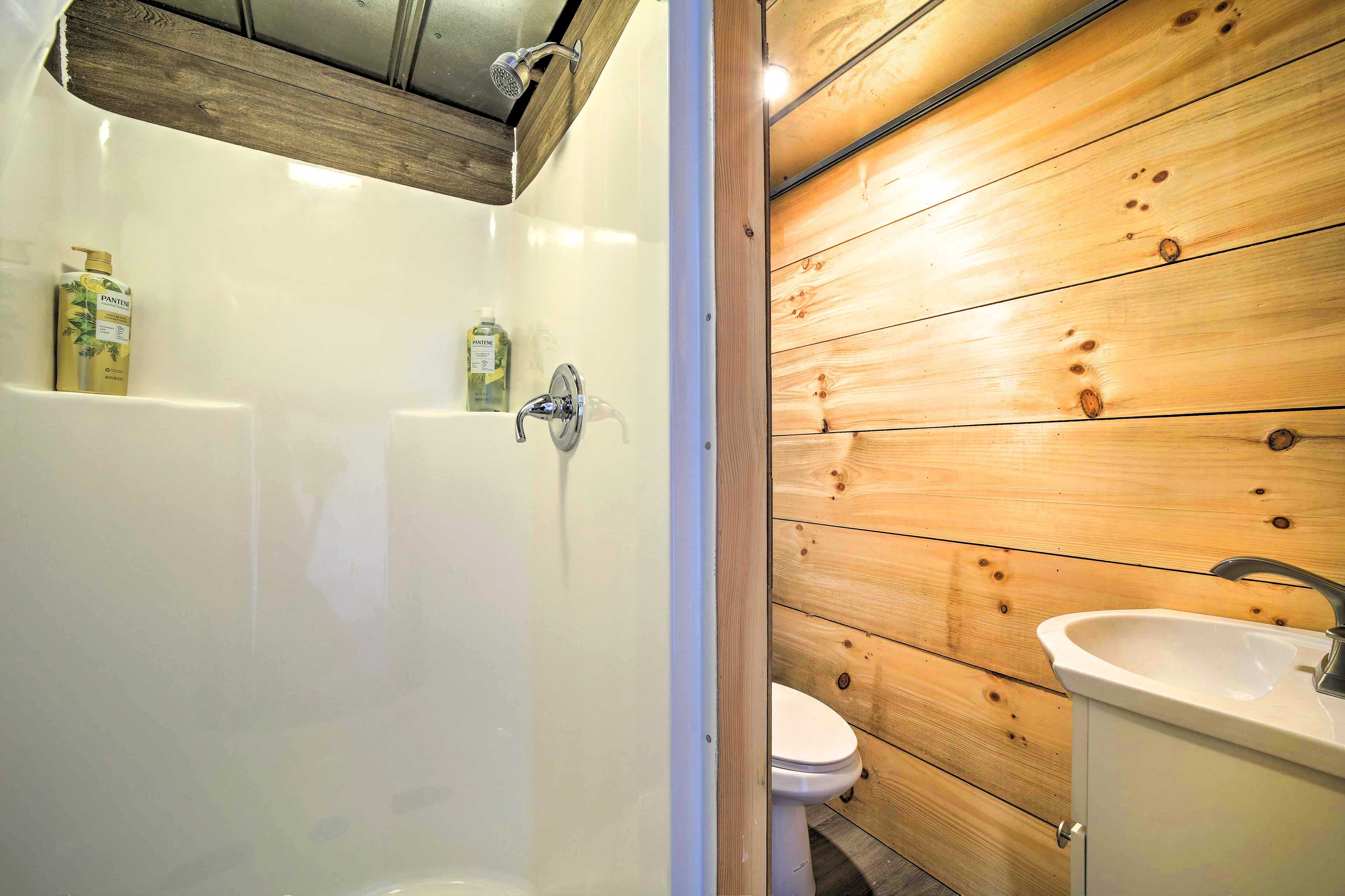 En-Suite Bathroom