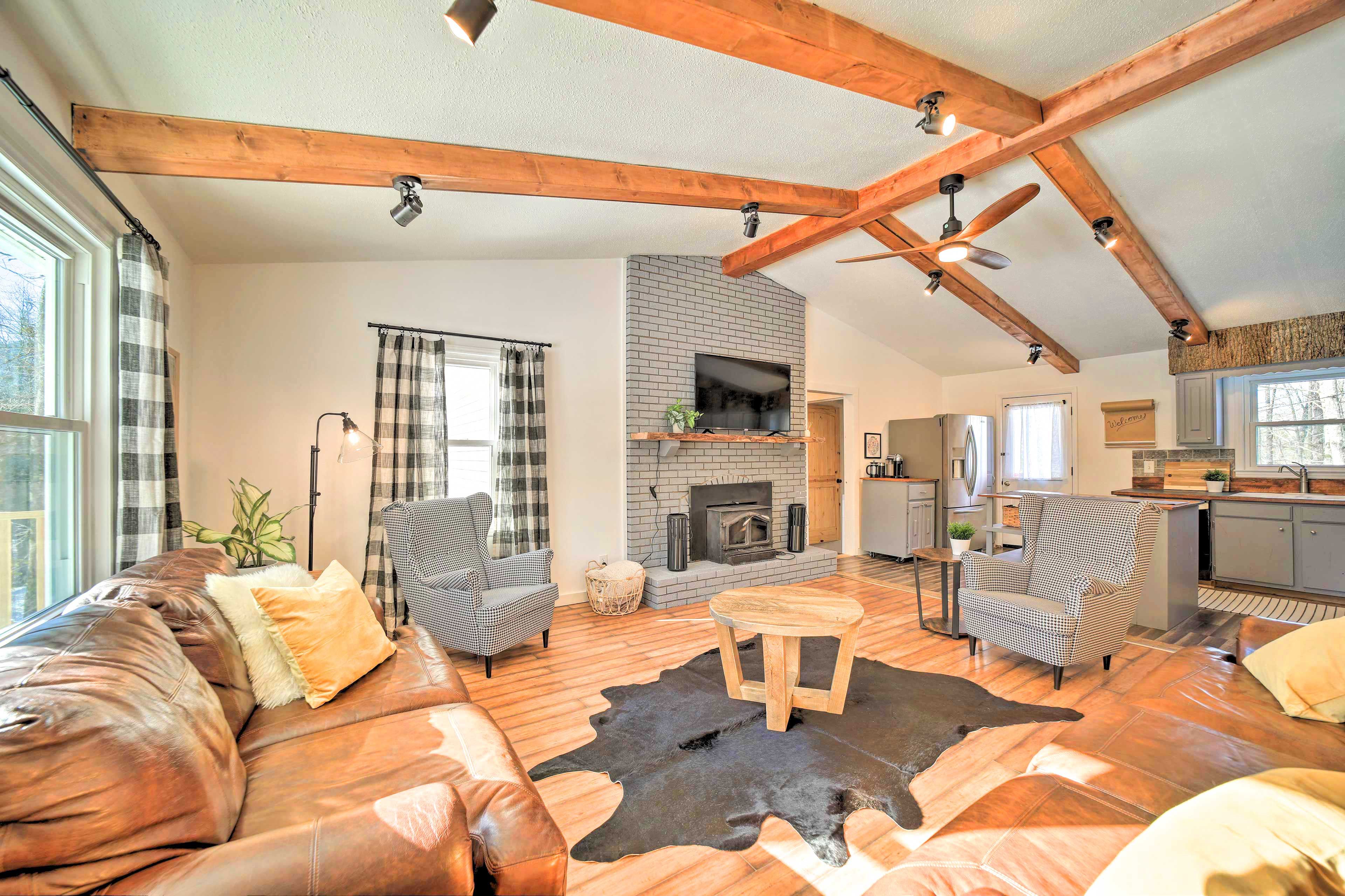 Living Room | Smart TV w/ Cable | Wood-Burning Stove