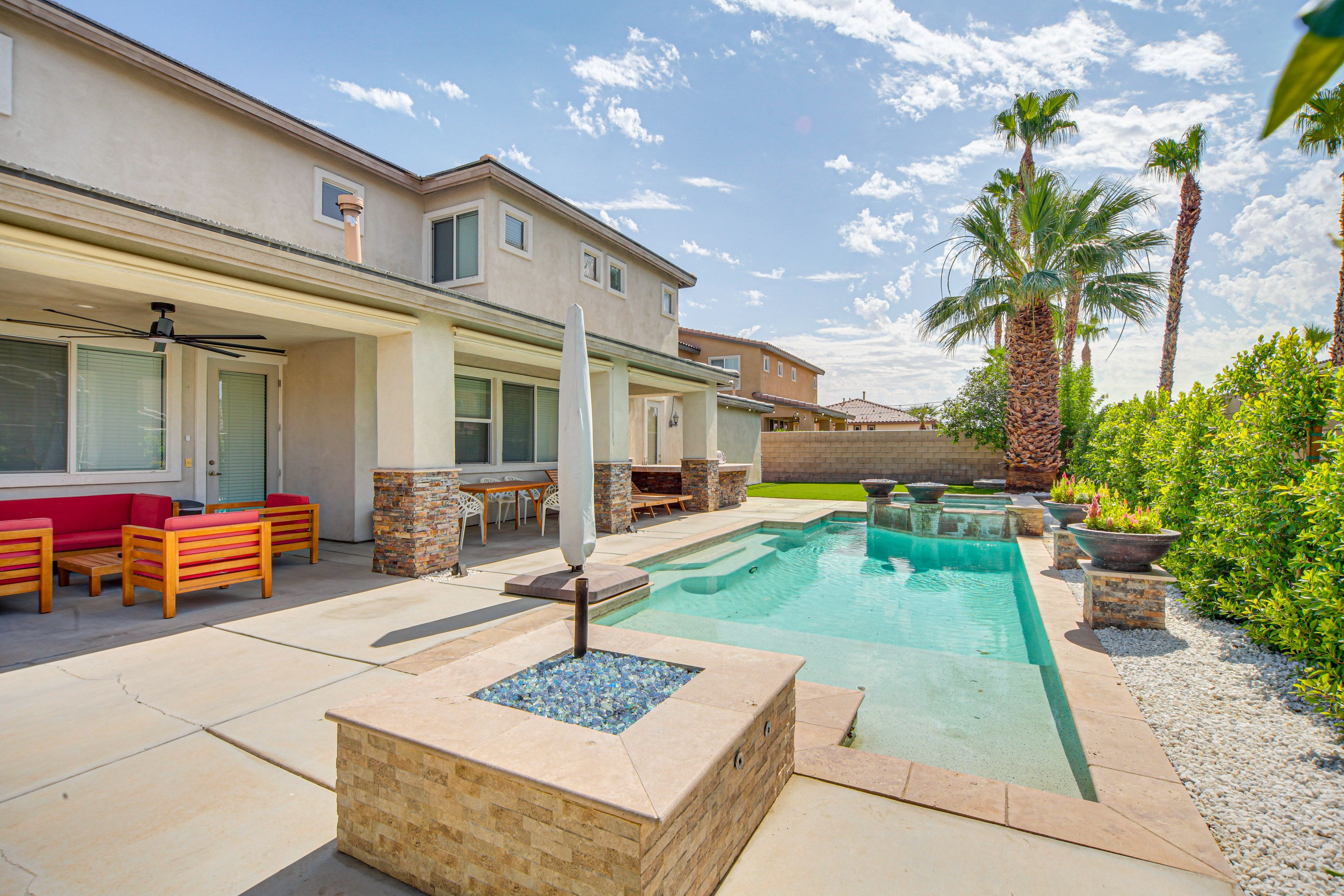 Private Saltwater Pool (Depth 3' - 5.5') | Built-In Spa | Lounge Chairs