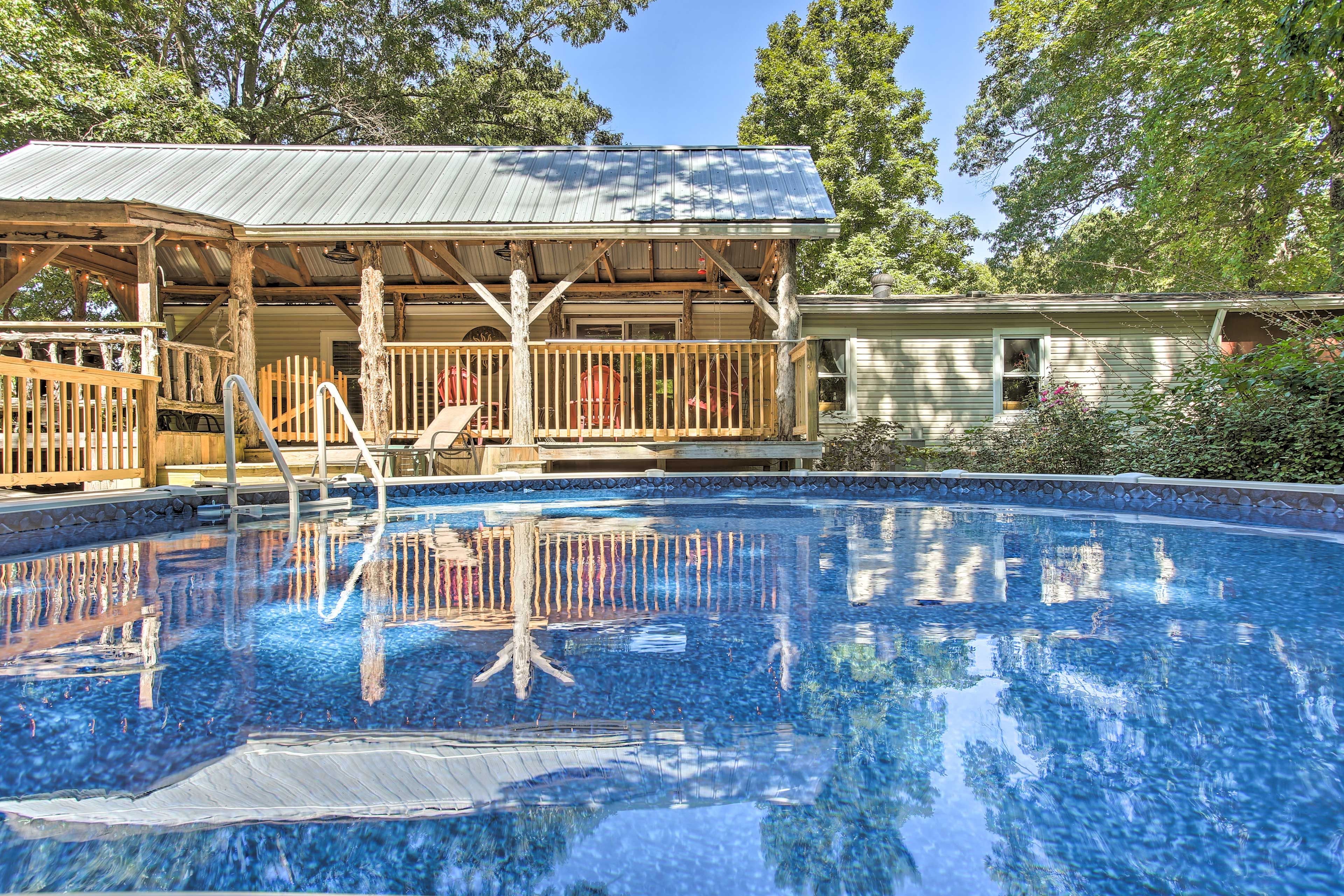 Seasonal Unheated Pool