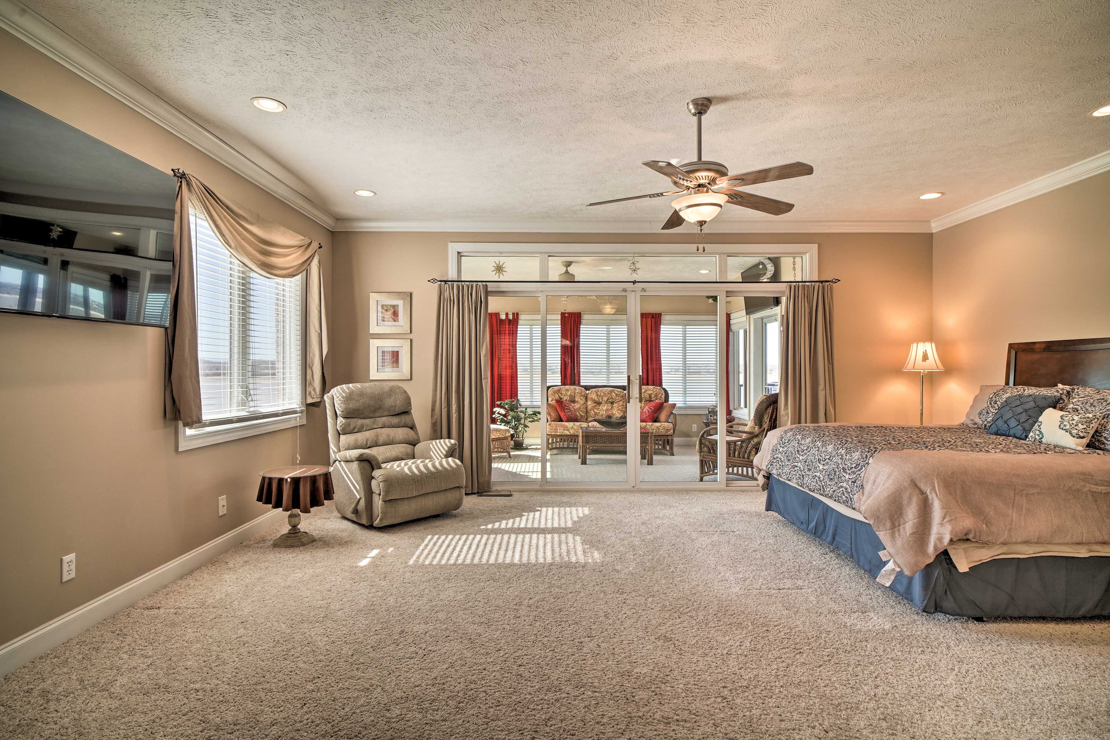 Bedroom 1 | Private Sunroom