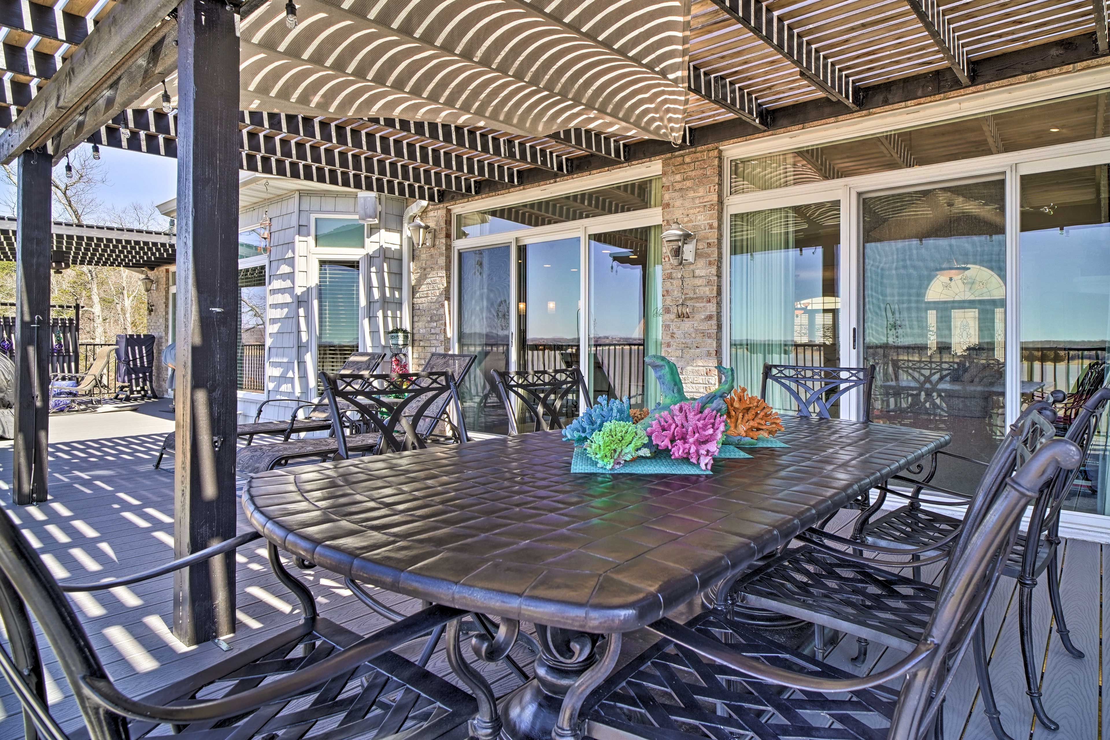 Private Deck