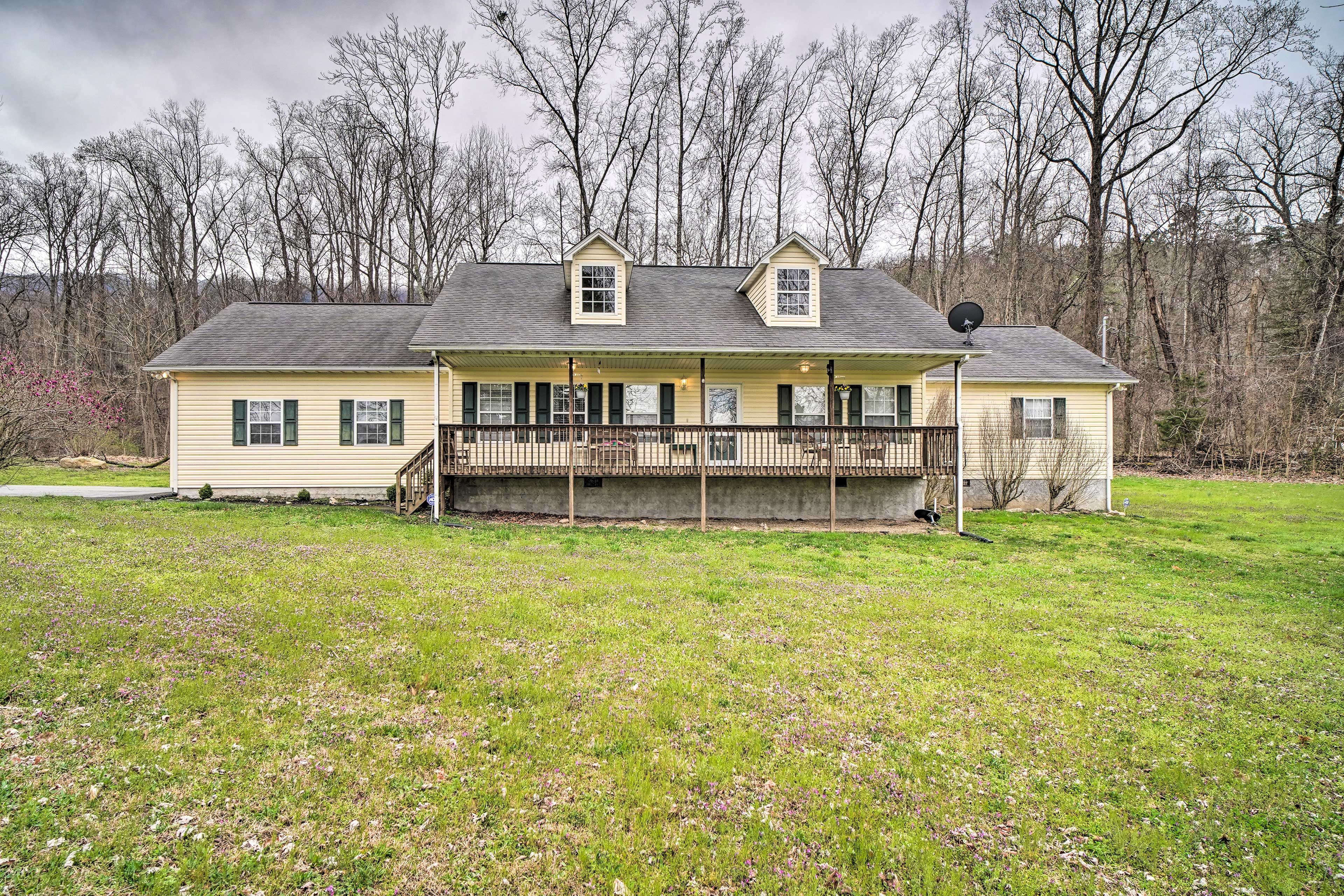 House Exterior | 1-Story Home